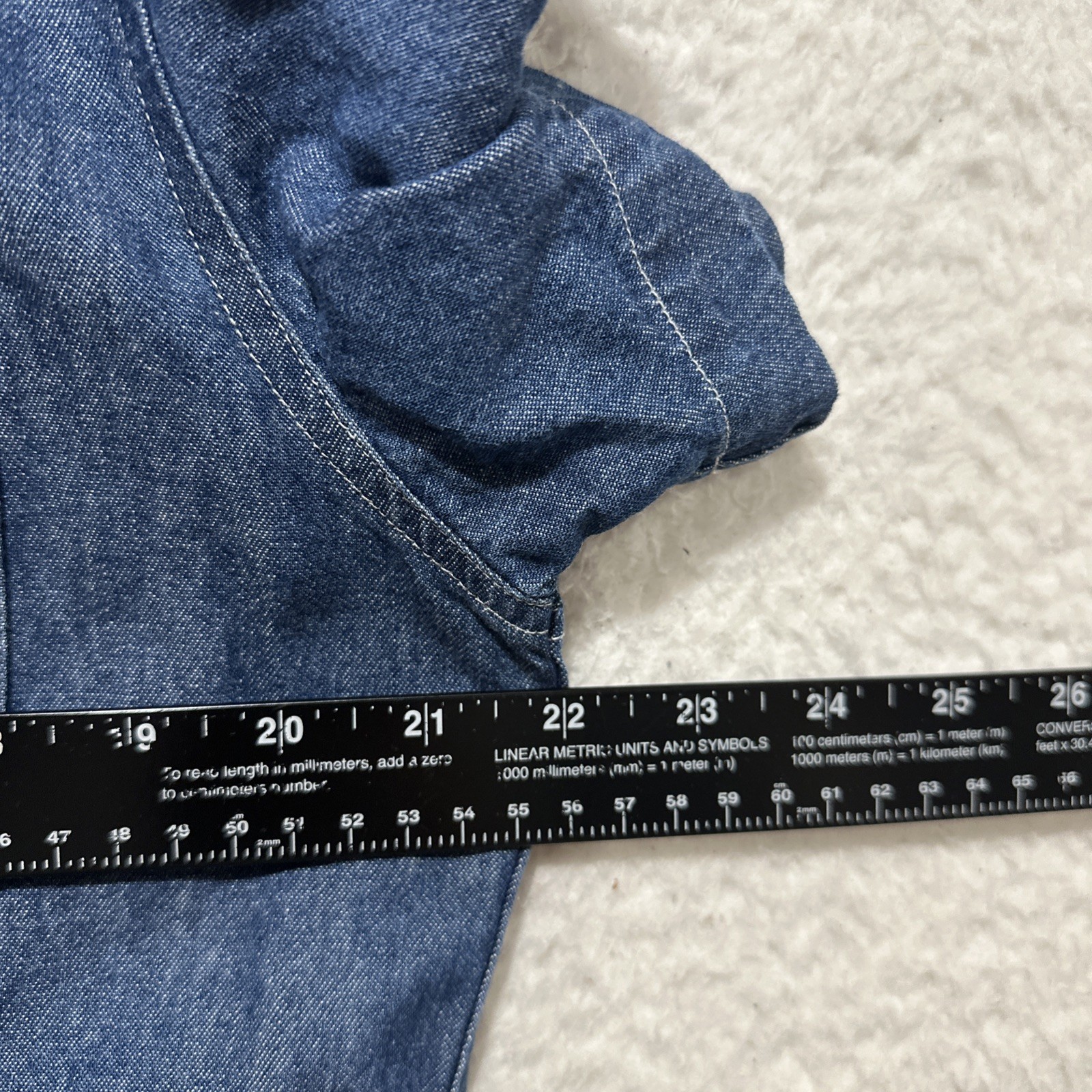 VTG Disney Store Women’s L Blue Denim Button-Down Shirt Chest Pocket Logo