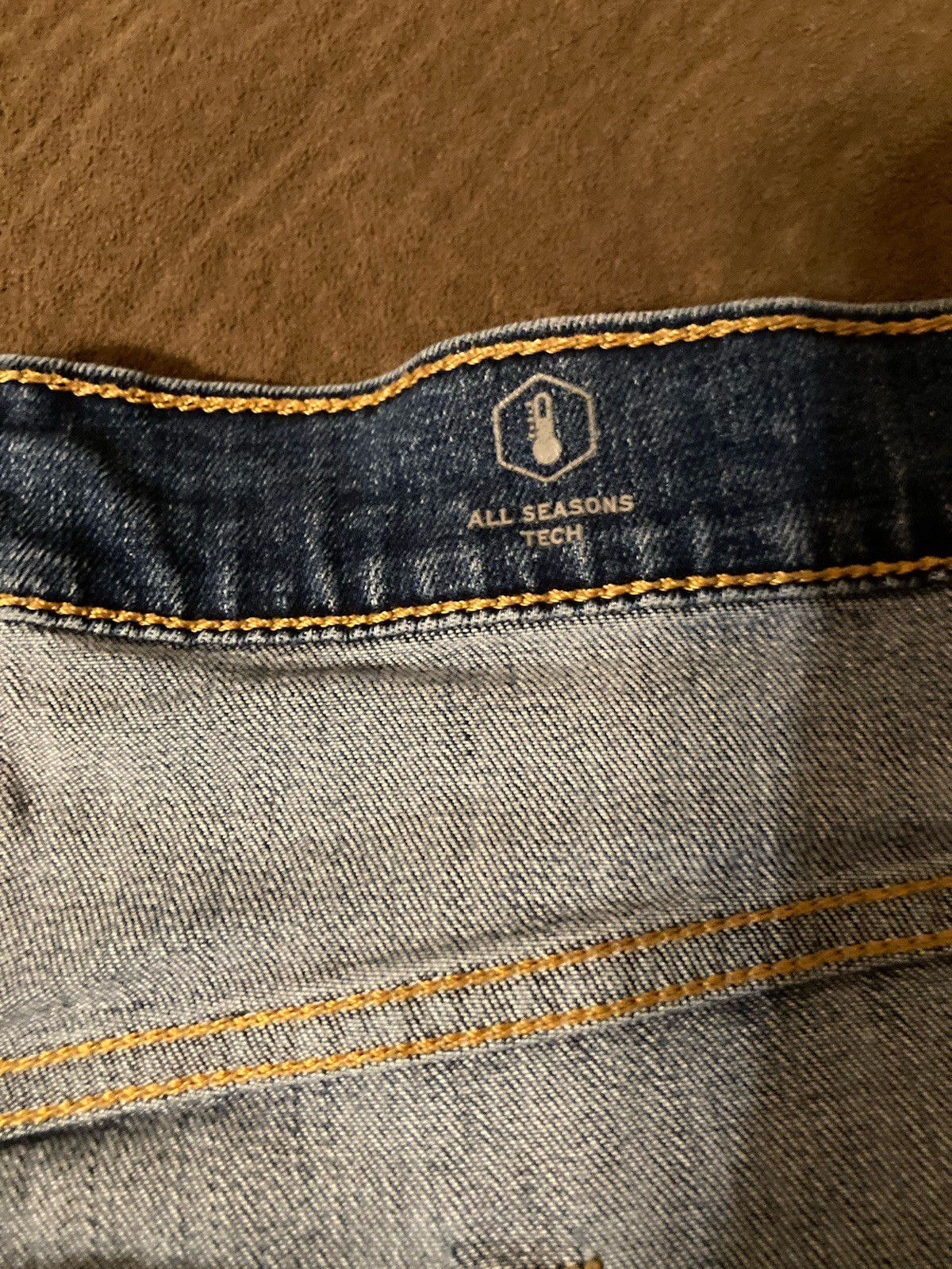 Levis Jeans Men’s W48 X L29/Blue/541/Stretch/All Seasons Technology/5 Pockets