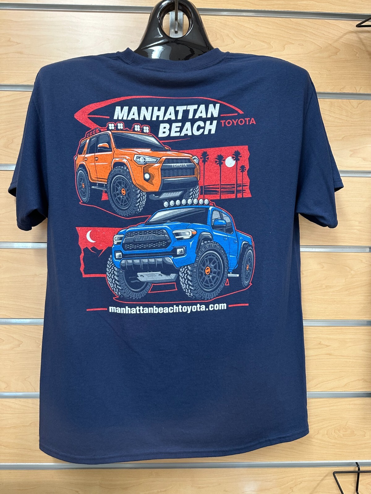 TACOMA & 4RUNNER 4X4 MENS TSHIRT T-SHIRT TEE SHIRT BLACK OR BLUE MANHATTAN BEACH