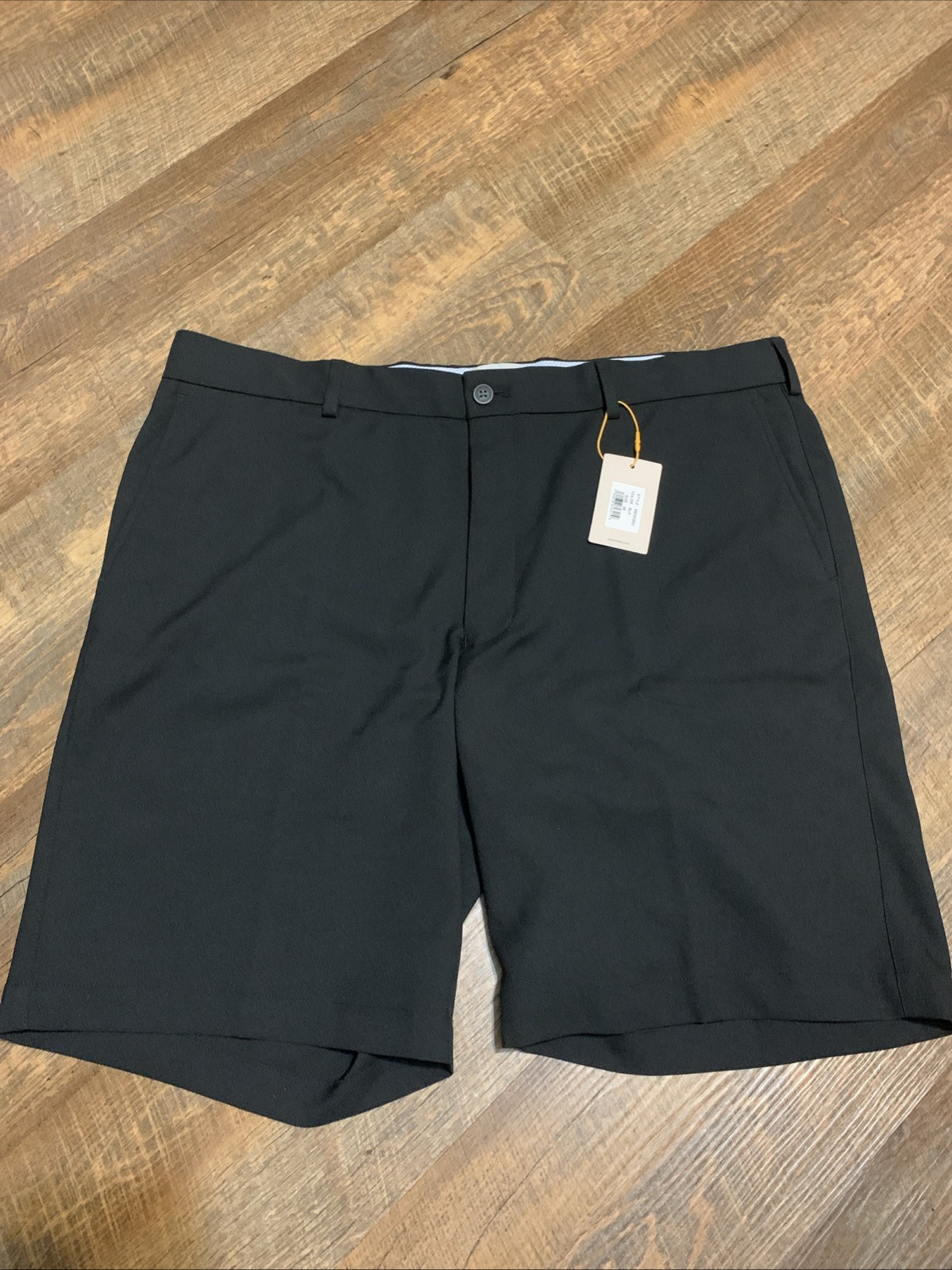 NEW Peter Millar Mens Salem Performance Shorts 38 X 9 Classic Fit Crown Sport