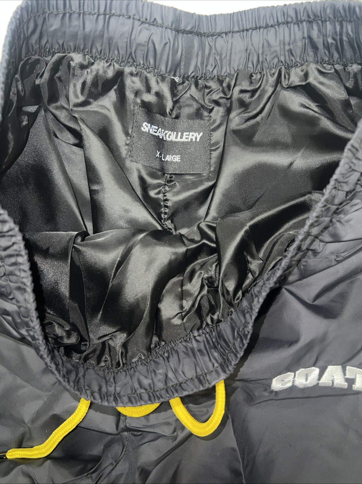 Sneak Gallery “Goat” Windbreaker/Short Set Size XL NWT Black Yellow White
