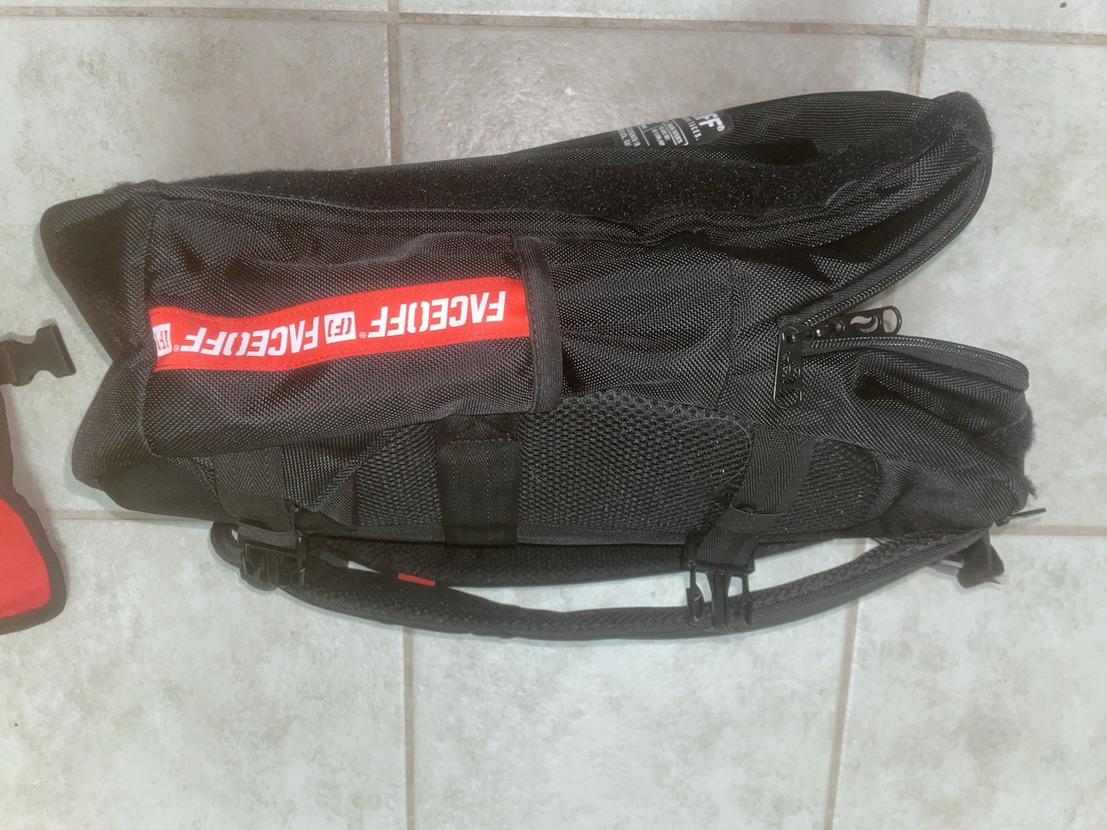 Skunk Bag Yoo Dab Faceoff Backpack Medium Black Red Blue White Locking Security