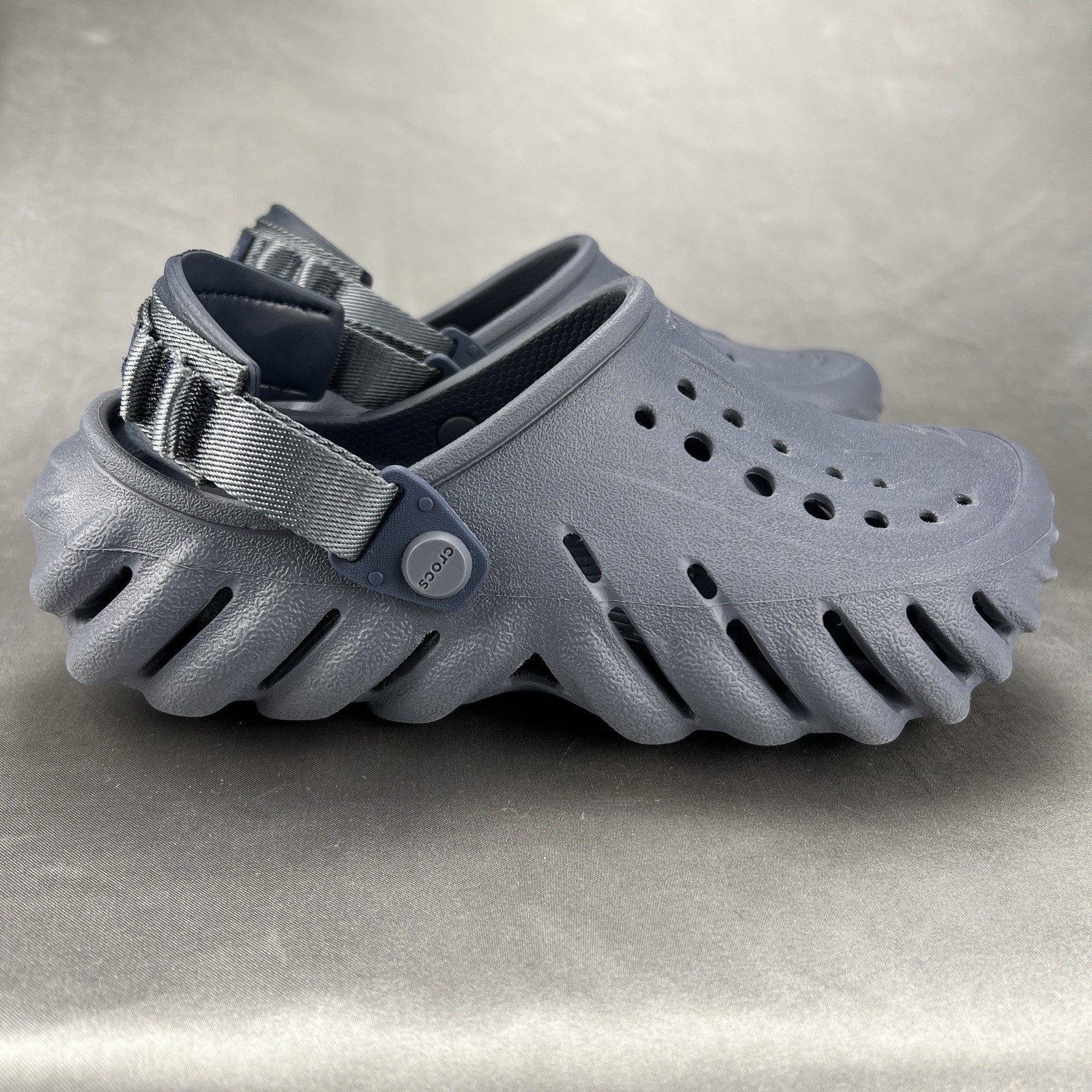 Crocs Echo Clog Concrete Slip On Shoes Men 4 Women 6 Unisex Summer Beach Worn 1x