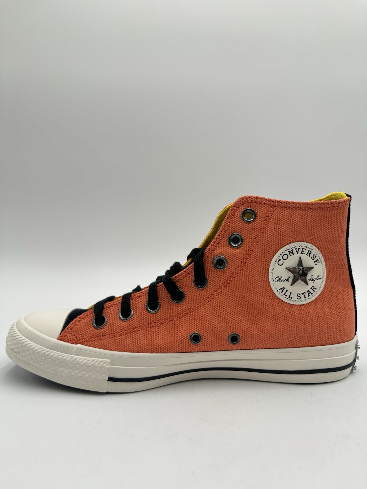 Converse Men’s Chuck Taylor All Star Hi x Naruto Multiple Sizes Orange |A14836C|