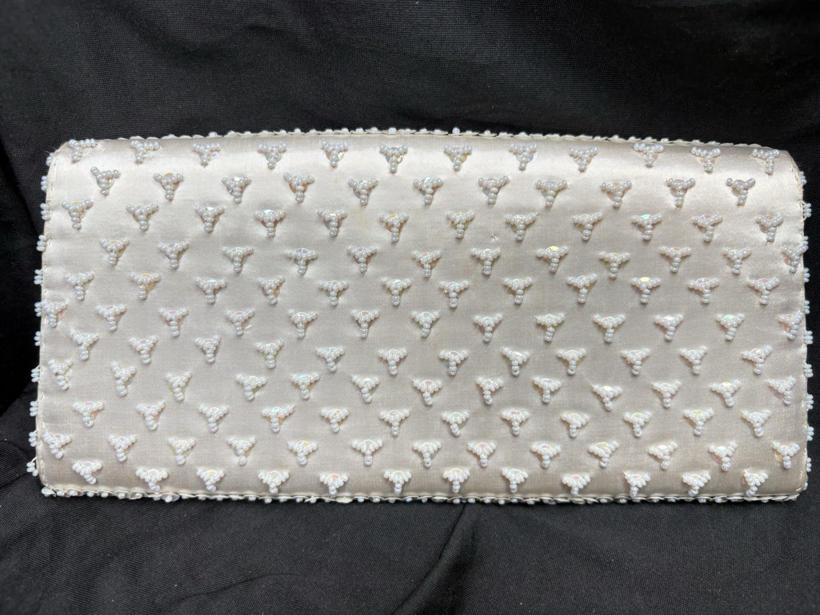 Vintage La Regale Ltd Hand Beaded Ivory Clutch Hong Kong Wedding Evening Bag