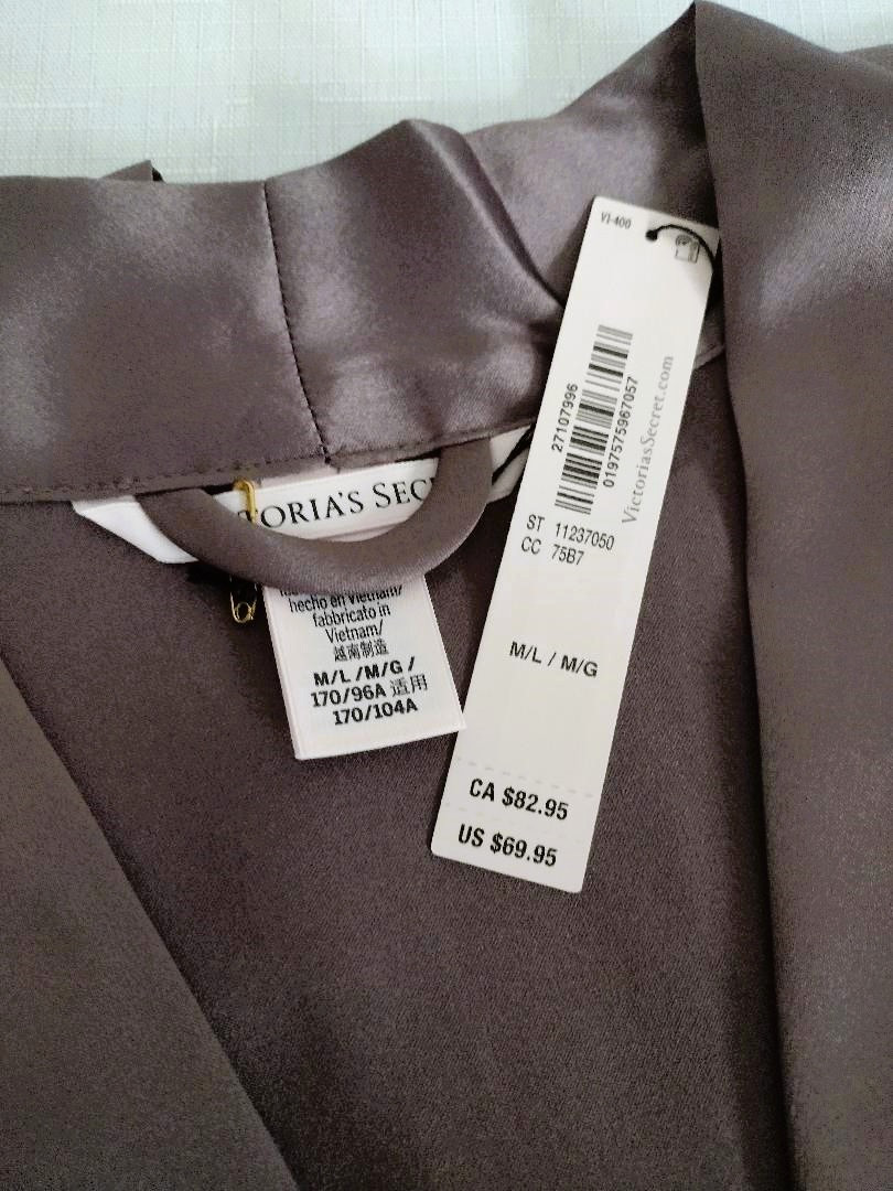 VICTORIA’S SECRET Satin Midi Robe Cloudy Grey Size M/L $69.95 New With Tags
