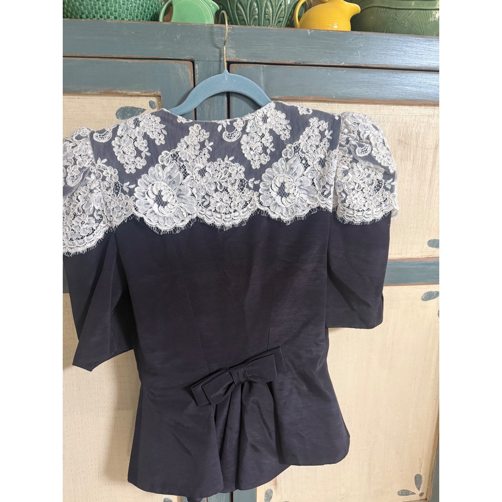 Watters Vintage Black Lace Overlay Evening Jacket Bow Peplum Size 6 Victorian
