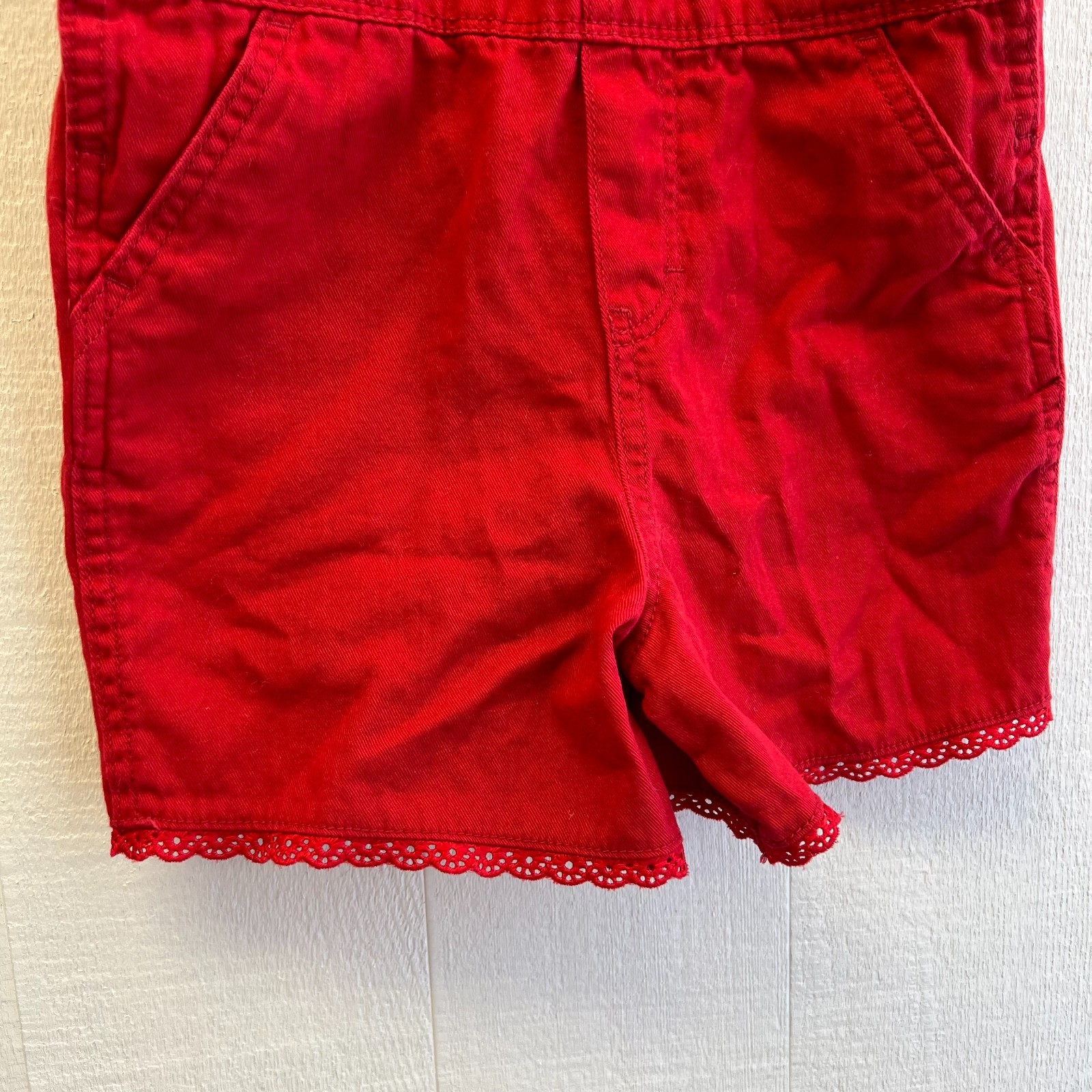 Vintage OshKosh B’Gosh Red Shortalls Girls Size 5T Lace Trim Overalls Romper