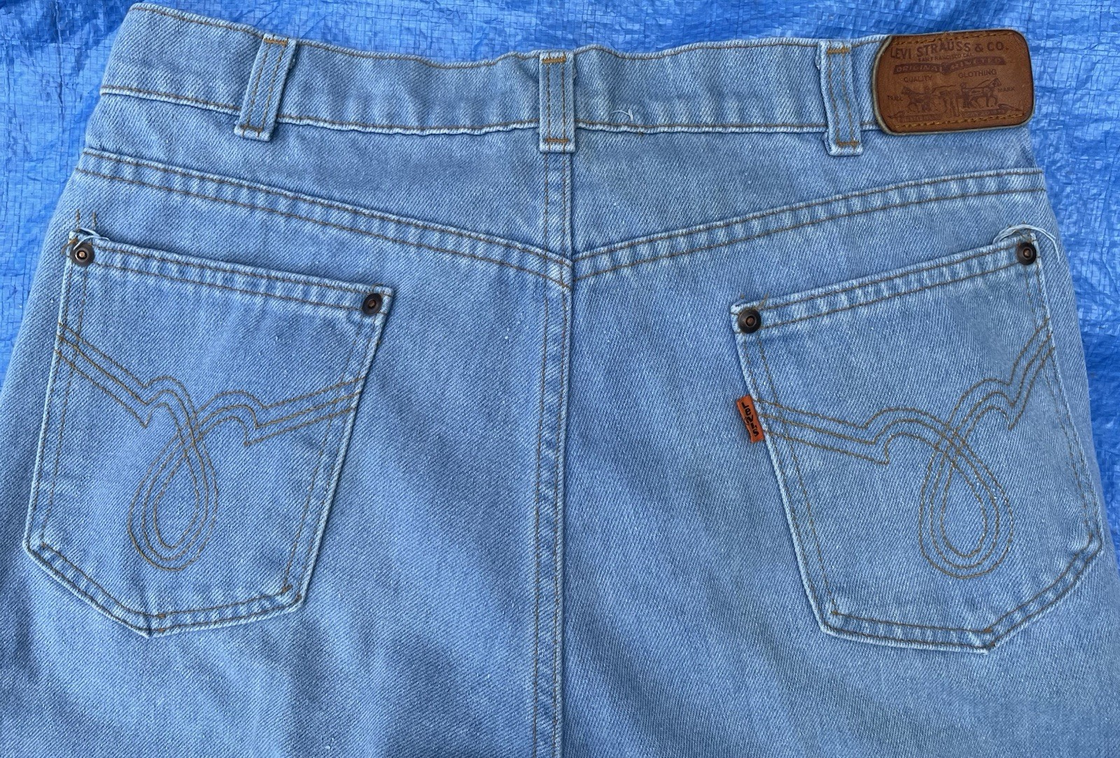 Vintage 1970s Levis Orange Tab Western Cowboy Movin On Jeans Light Wash USA Made