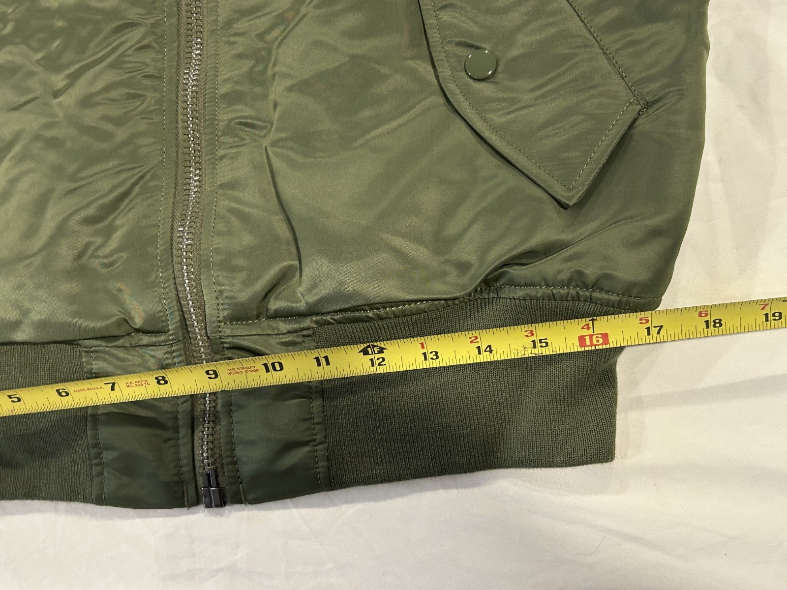 Alpha Industries USAF MA-1 Flight Bomber Jacket Sage Green Slim Fit Medium NEW