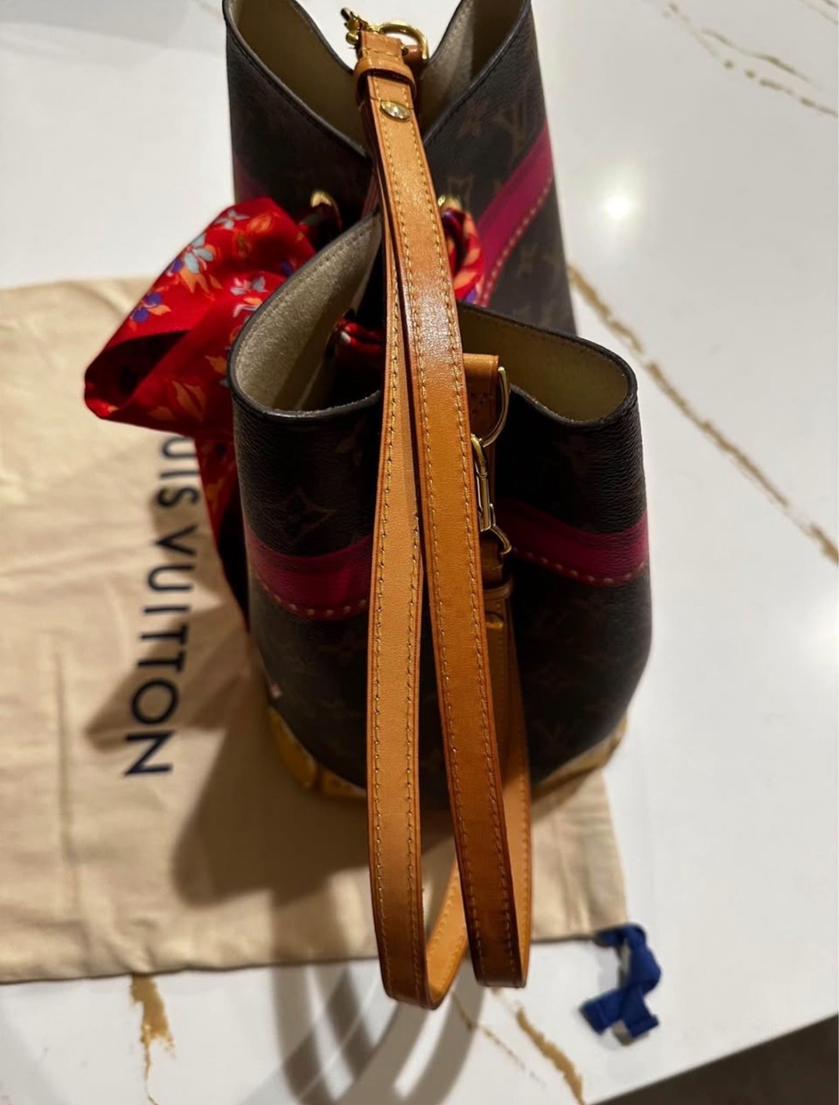 Louis Vuitton NeoNoe M40649 Limited Edition | Exclusive Collector’s Piece