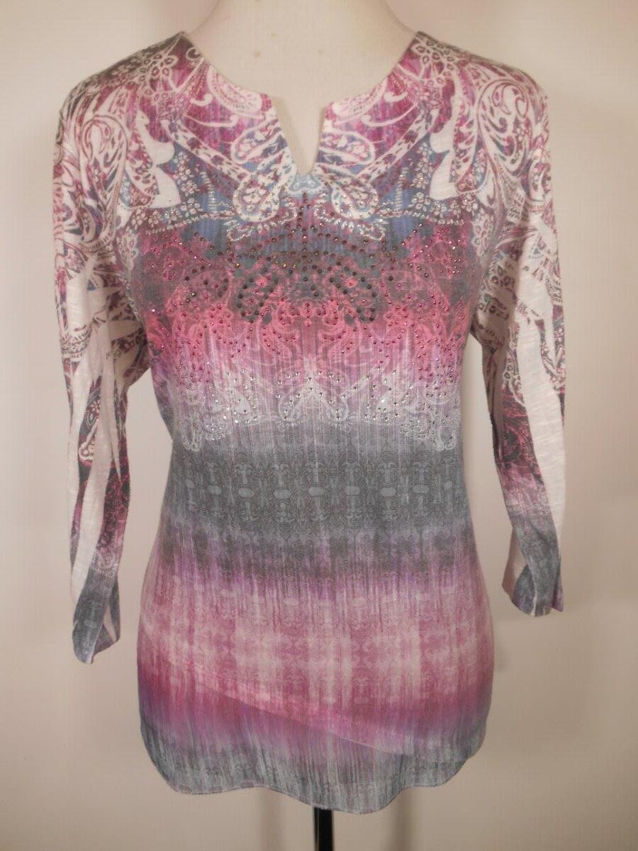 Beautiful Women’s Medium Jess & Jane Purple Paisley Design Long Sleeve Knit Top