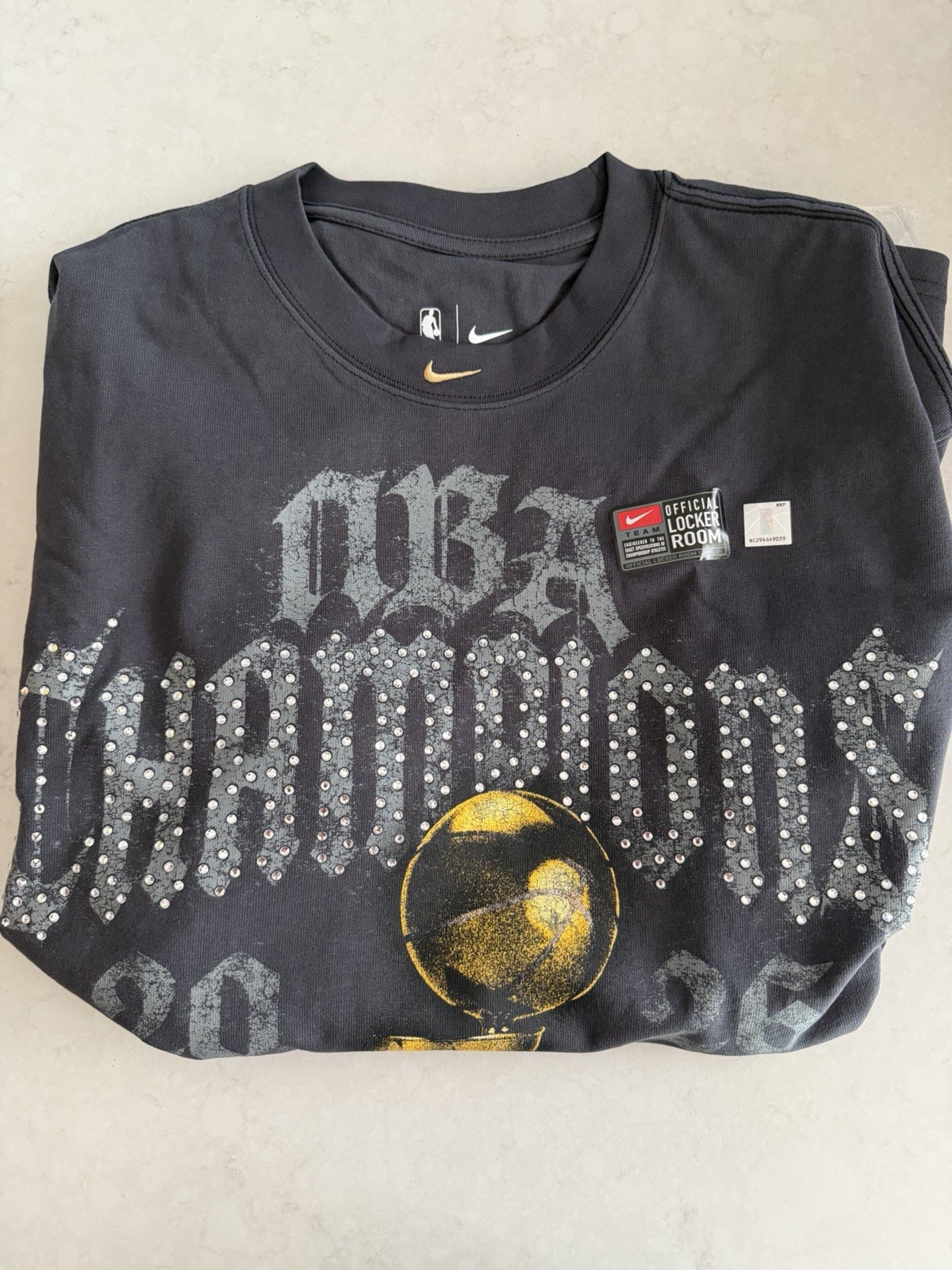Large New York Knicks Nike 2026 NBA Finals Champions Authentic Locker Room Shirt