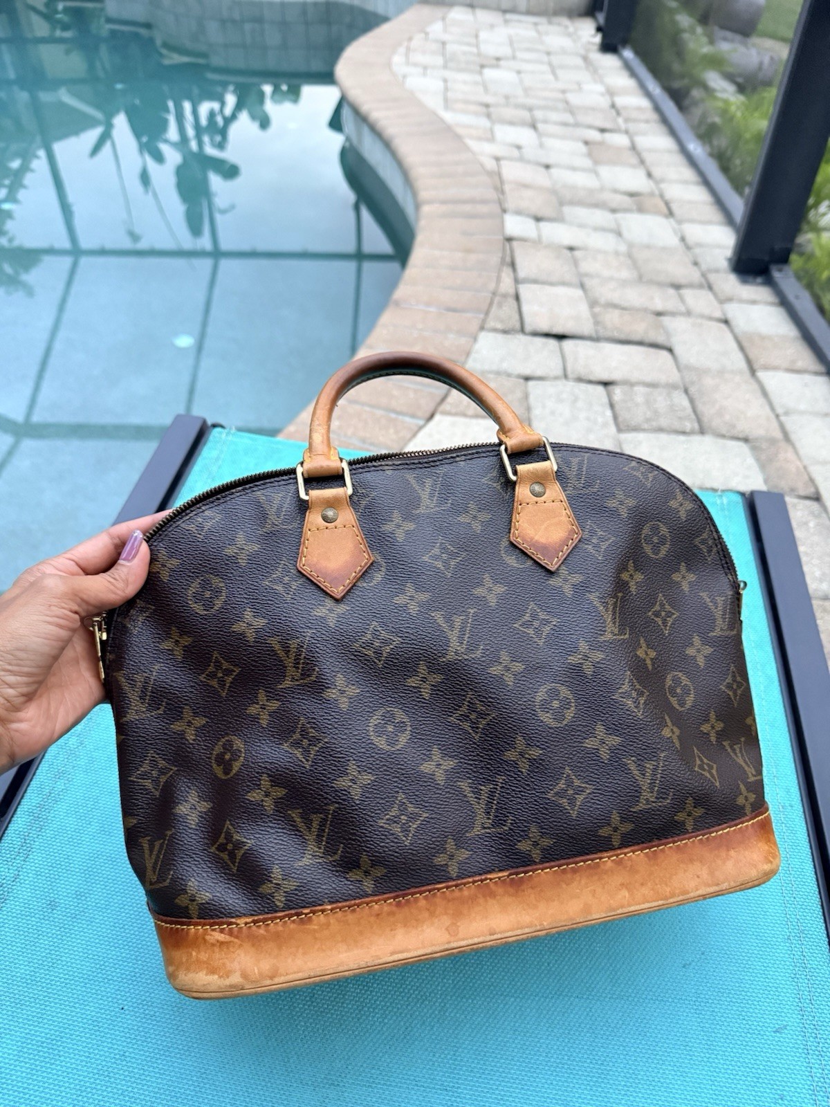 Louis Vuitton Monogram Brown Top Handle Satchel Zip Closure Gold Hardware
