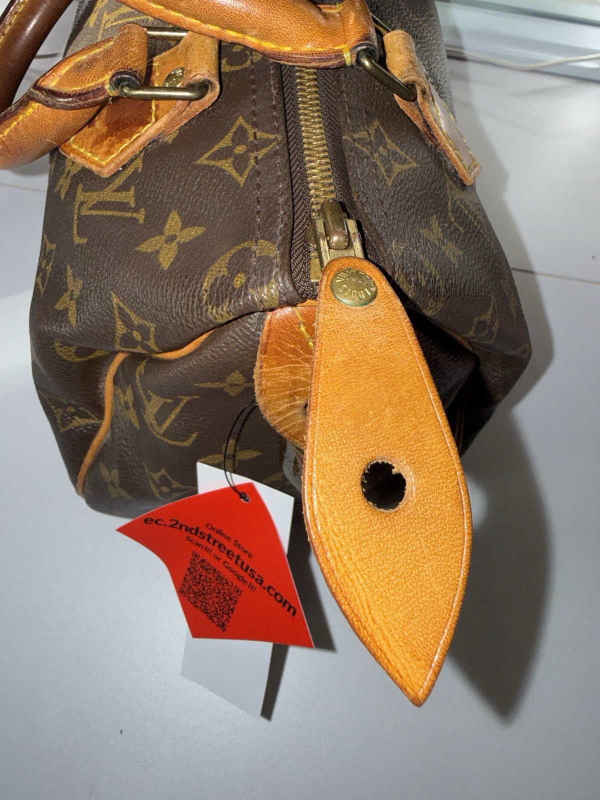 Louis Vuitton Speedy 25 Authentic Handbag Pre-owned Good Condition No Box