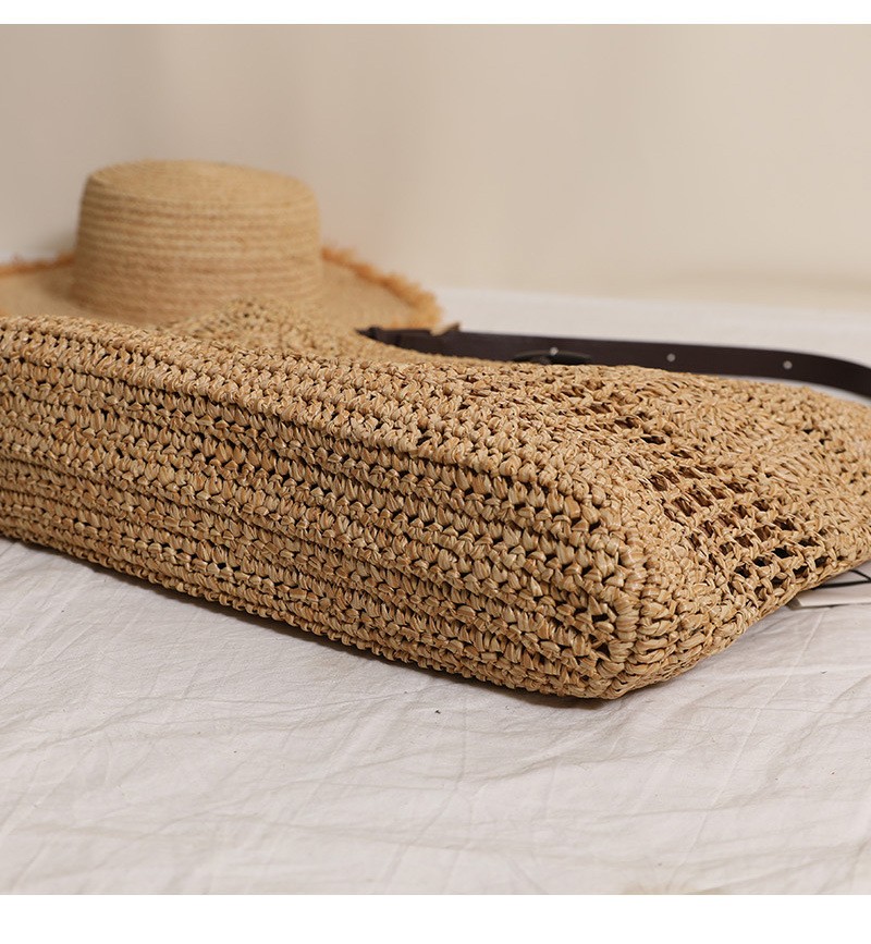 New Fashion Large Capacity Shoulder Tote Straw Bag Hollow Flower Woven Beach