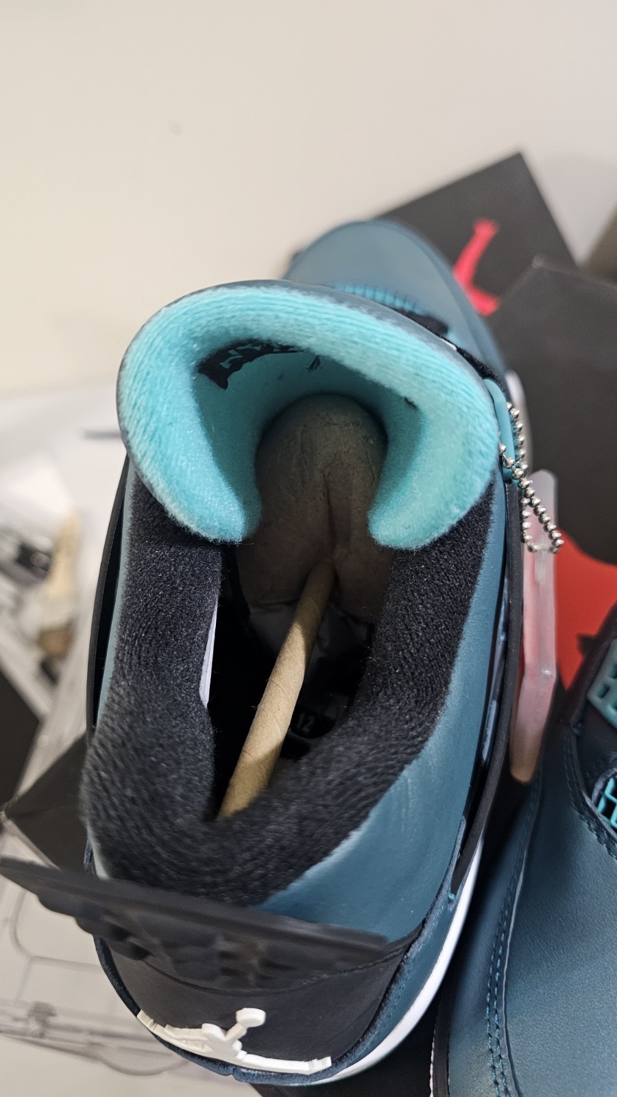Jordan Air Jordan 4 Retro Teal/Black/White Leather Mid-Top 705331-330 2015
