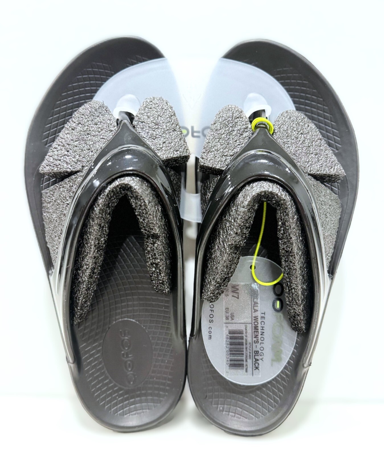OOFOS OOLALA Women’s Recovery Sandal #1400 – Black – Choose Size