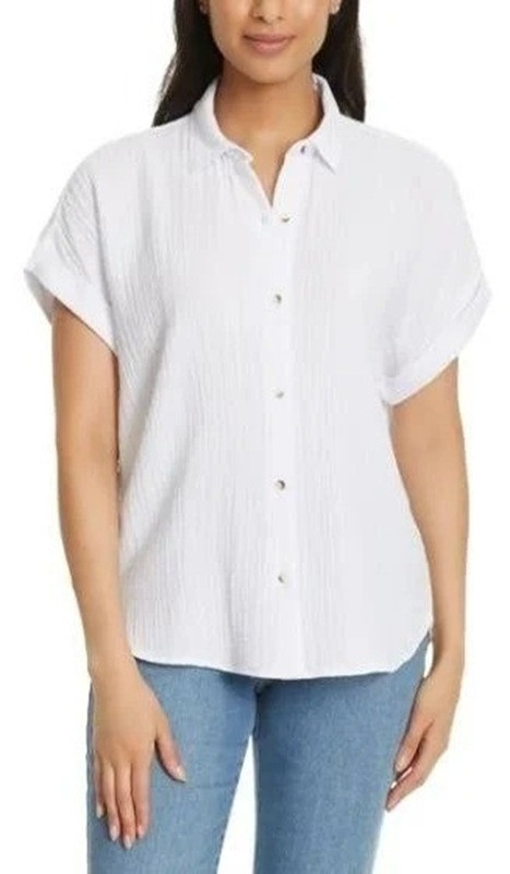 Jessica Simpson Women’s Short Sleeve Gauze Top