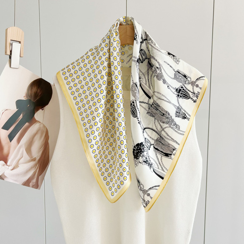100% Mulberry Silk Scarf Women 26” Square Neckerchief White chain Print Wrap