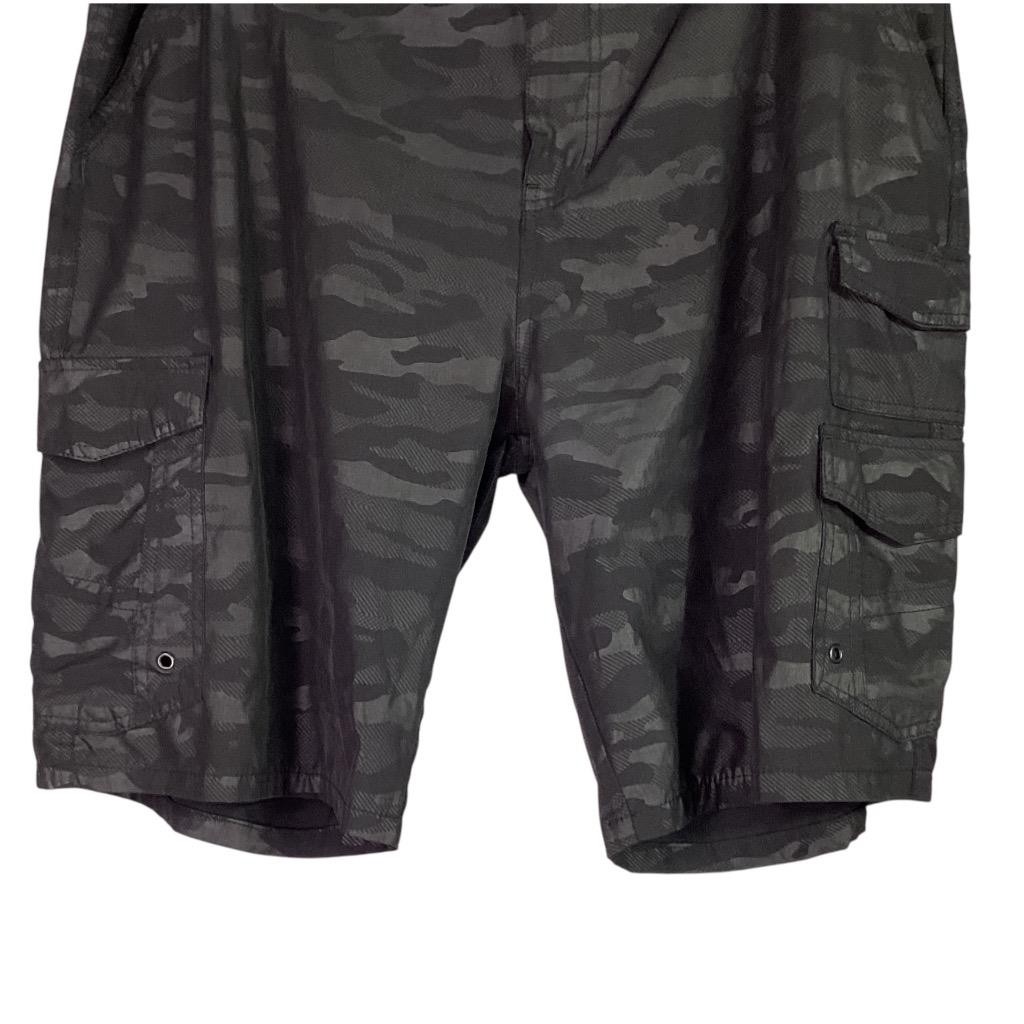 Iron Co Shorts Mens 38 Blackout Camo Stretch Performance Hybrid Cargo