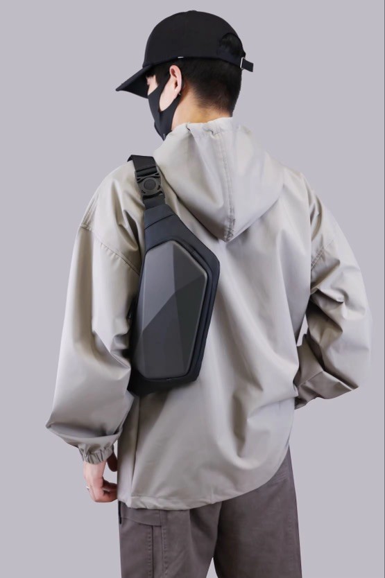 Sling Bag Chest Bag Anti-theft Hard Shell Adjustable Crossbody Bag Black