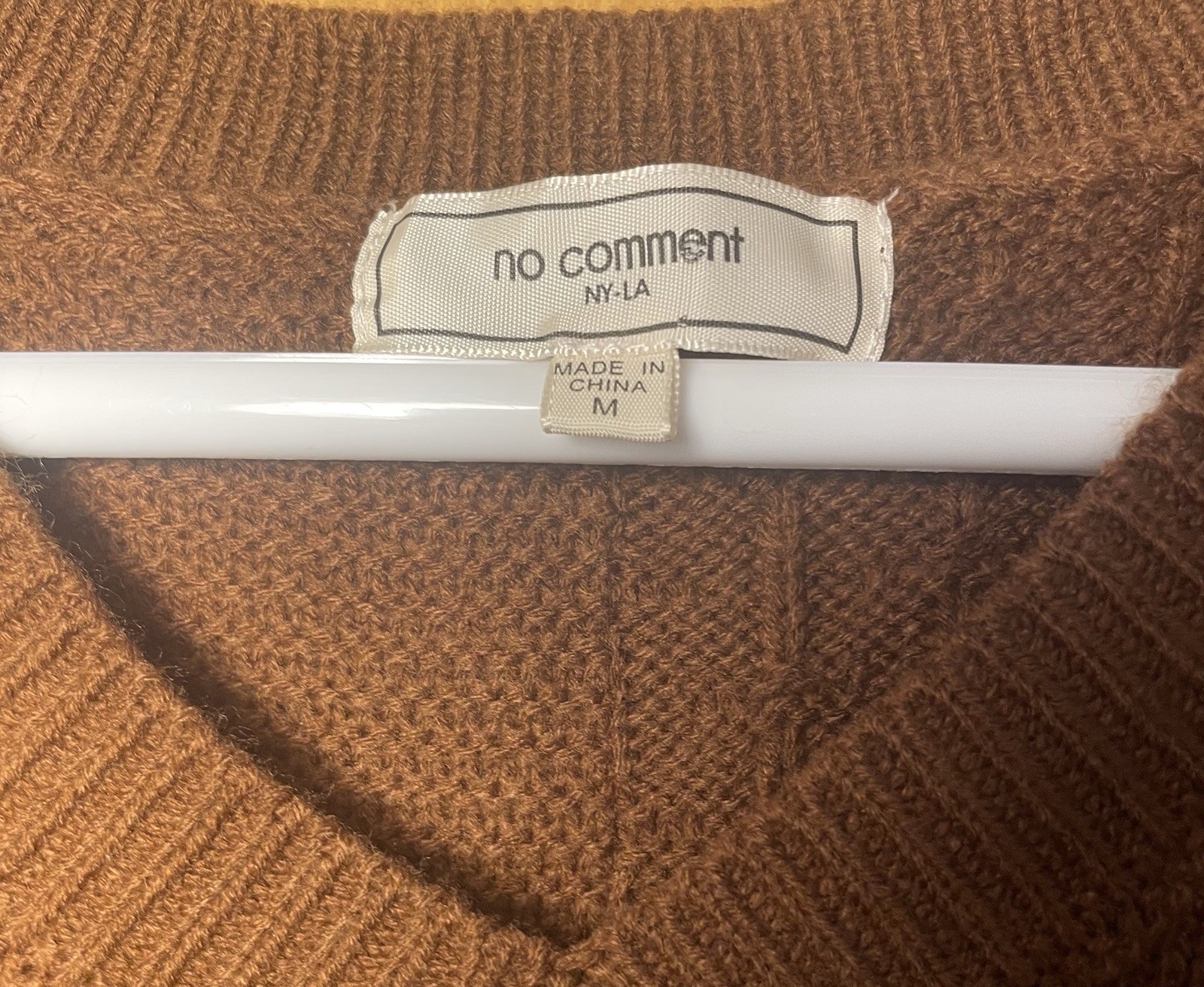 No Comment Brown Cropped Cable-Knit V-Neck Sweater Vest M Acrylic RS625787
