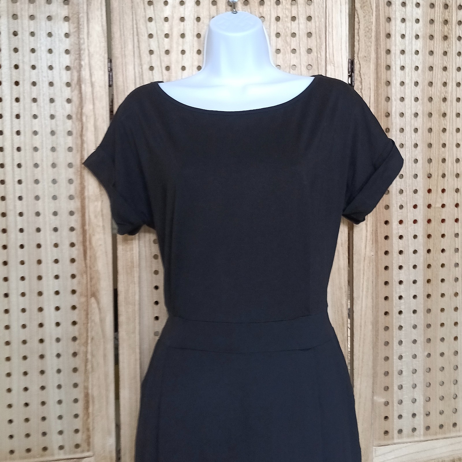 Fashion Womens Minimalist Black Dress Large Short Sleeve Stretch Tie Back Casual