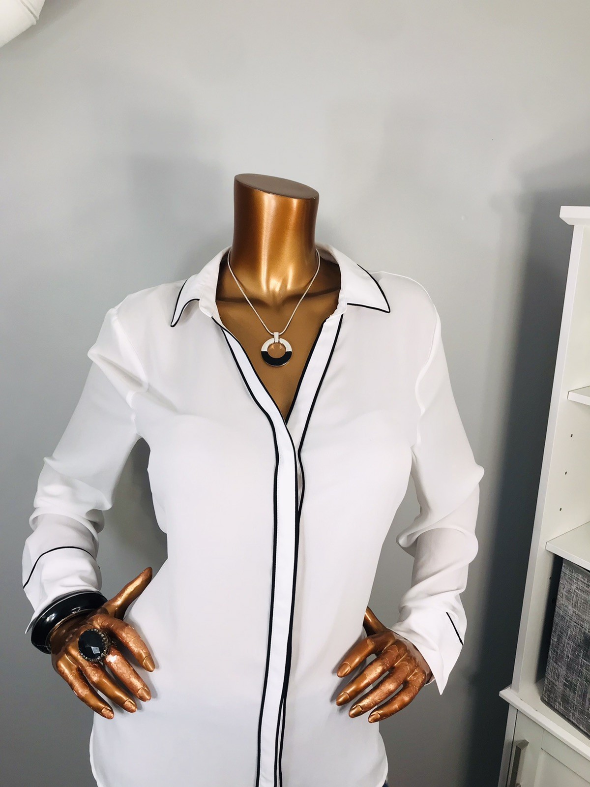 Worthington L Top NWT $37 Sheer Black White Button Up Shirt Blouse Lite Low Cut