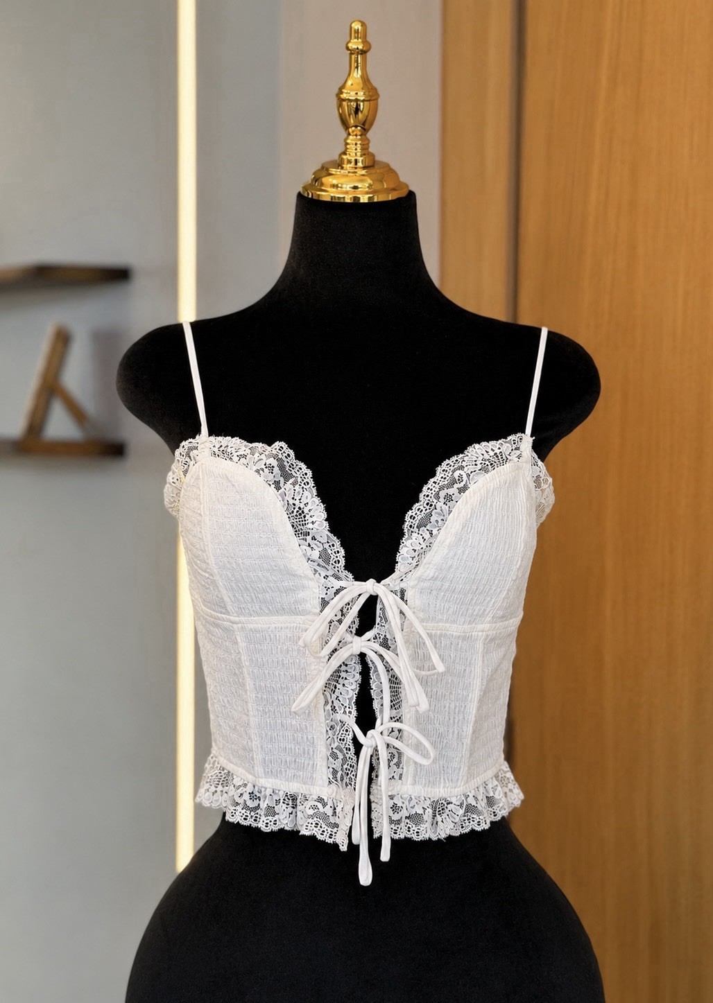 Astr The Label Coquette Lace Tie Front Cami | Angel Muse