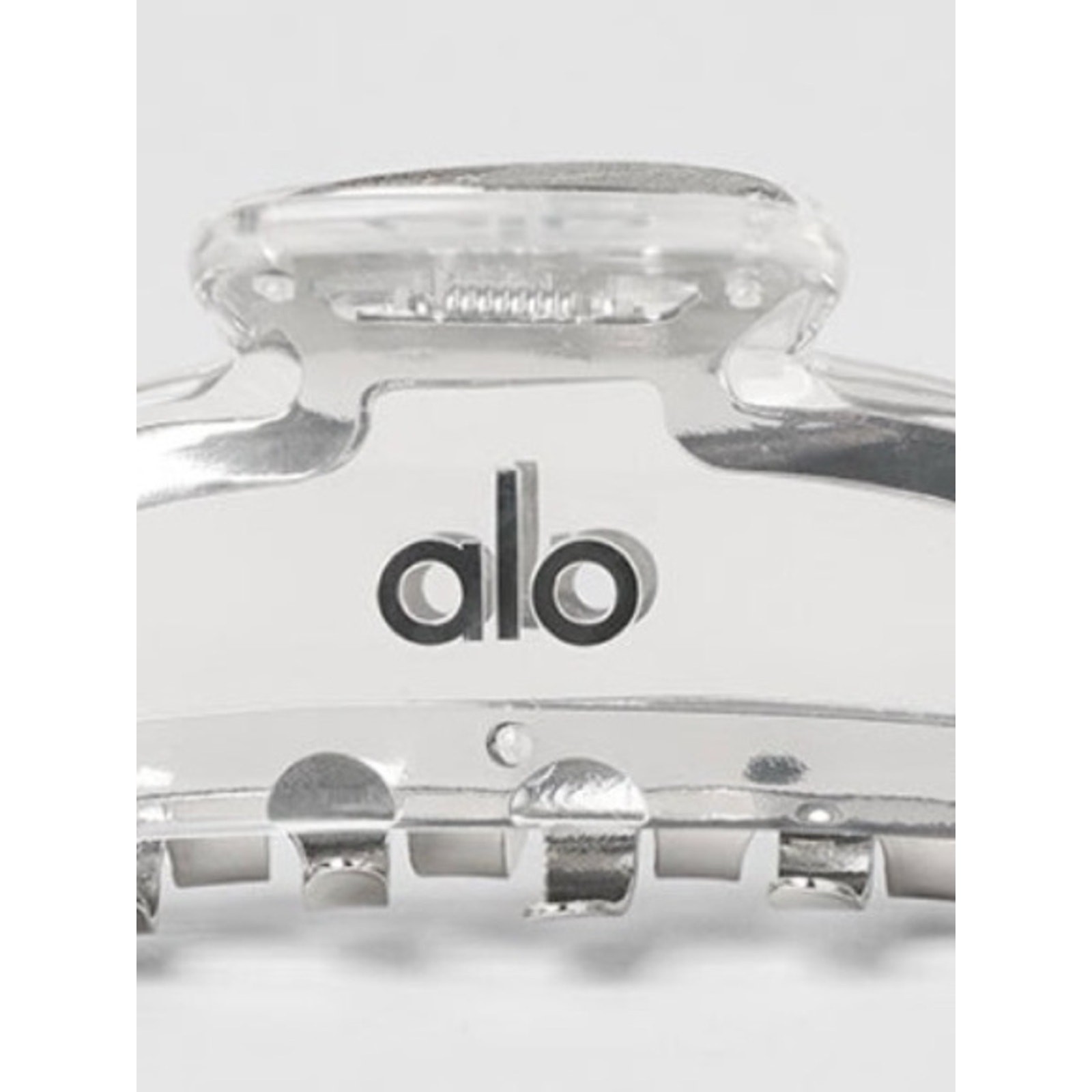 Alo Yoga Acrylic Illusion Claw Clip – Clear Acetate/Chrome