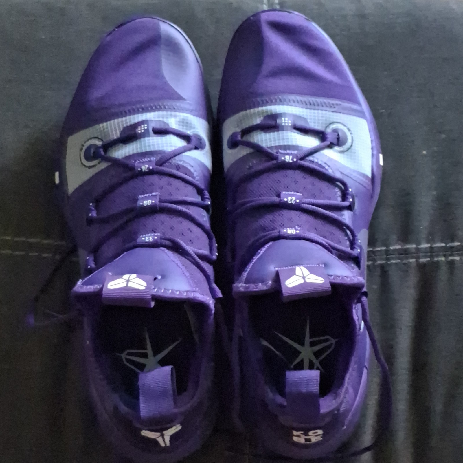 Nike Kobe A.D. Exodus Men’s Mid Top basketball shoes