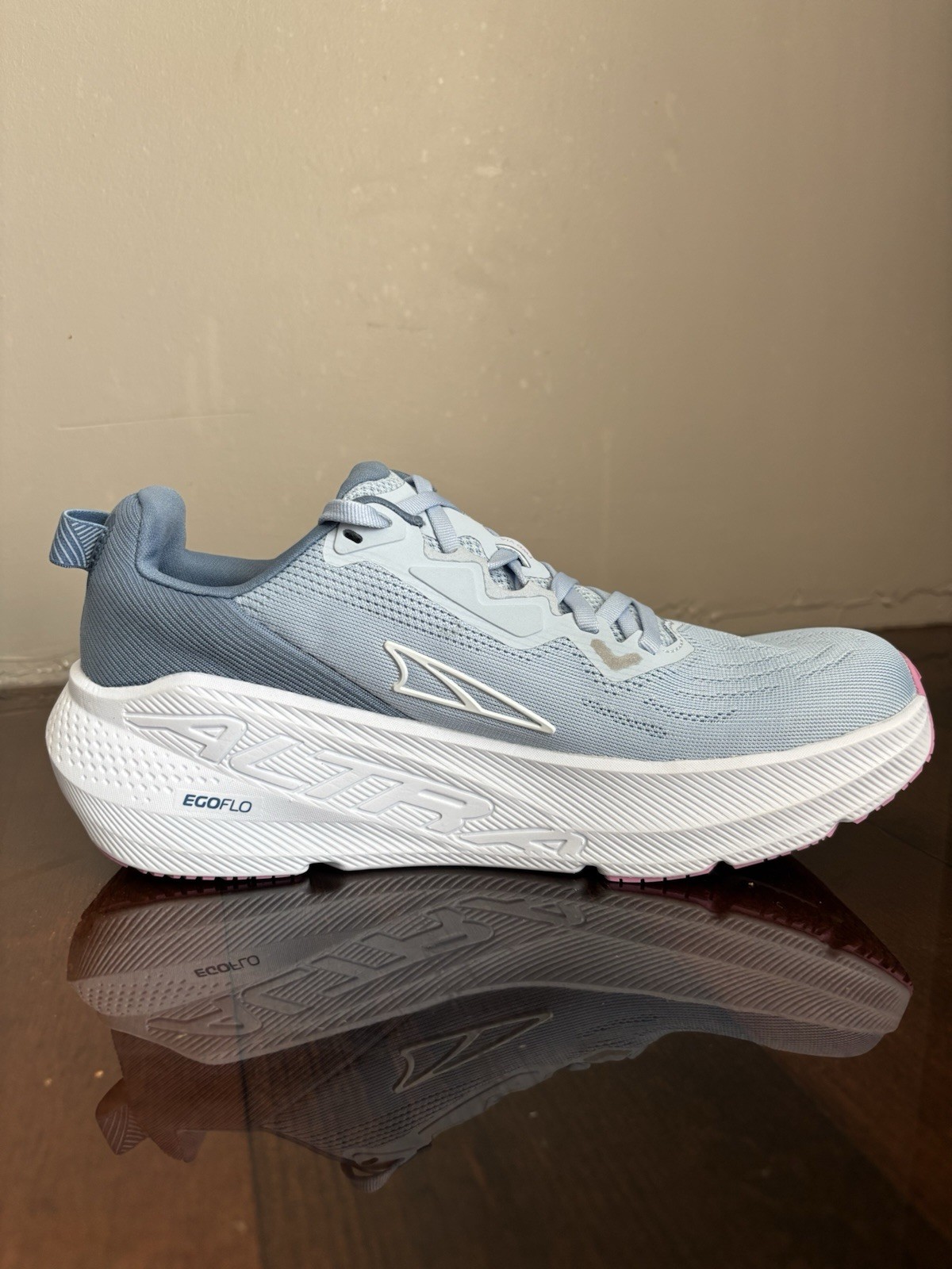 Altra FWD via Women’s Running Shoes Size 8 W, Light Blue (New In Box)