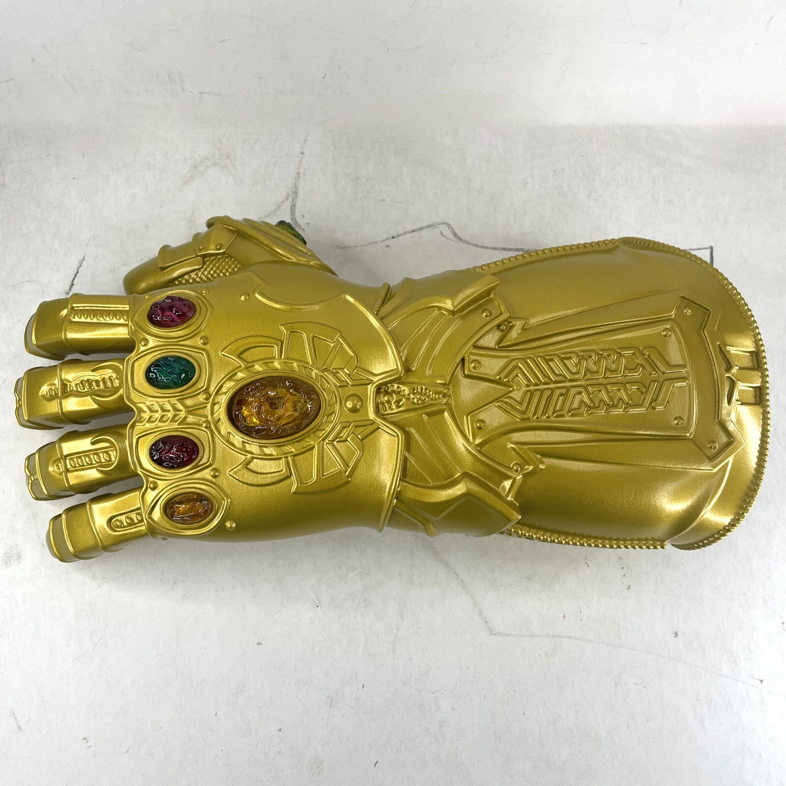 Thanos Infinity War Gauntlet w/LED Light Glove For Kid Size Avengers Costume Toy
