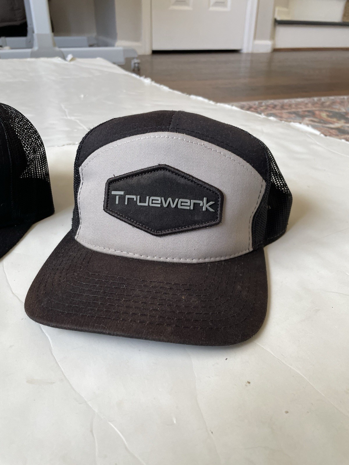 bundle of 2 Truewerk Hats Snapback Black high performance workwear