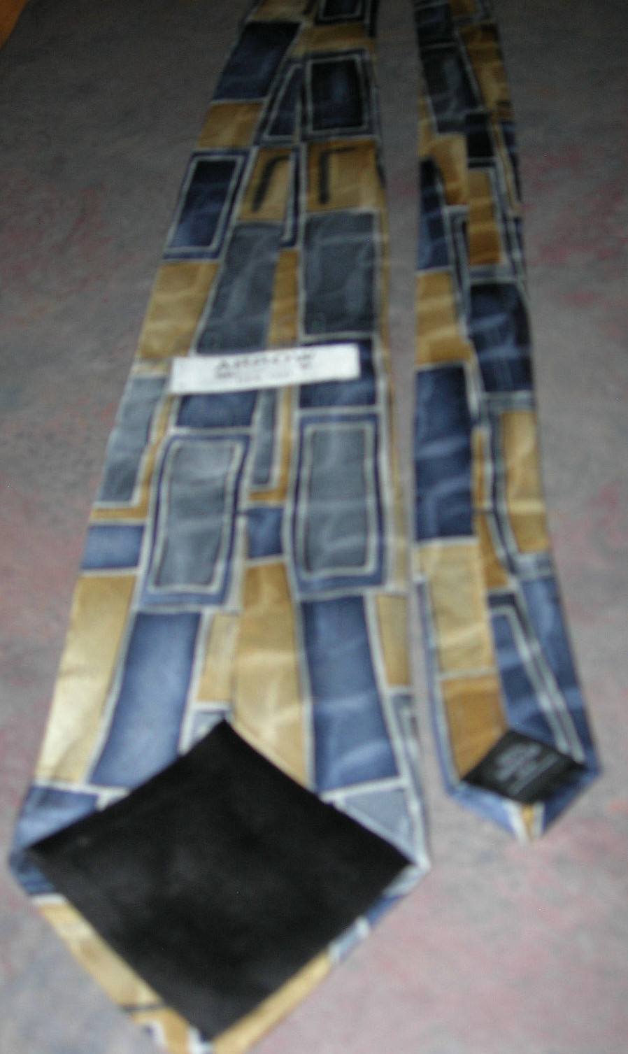 100 % Silk Geometric Classic (57 in.-60 in.) Necktie by Arrow