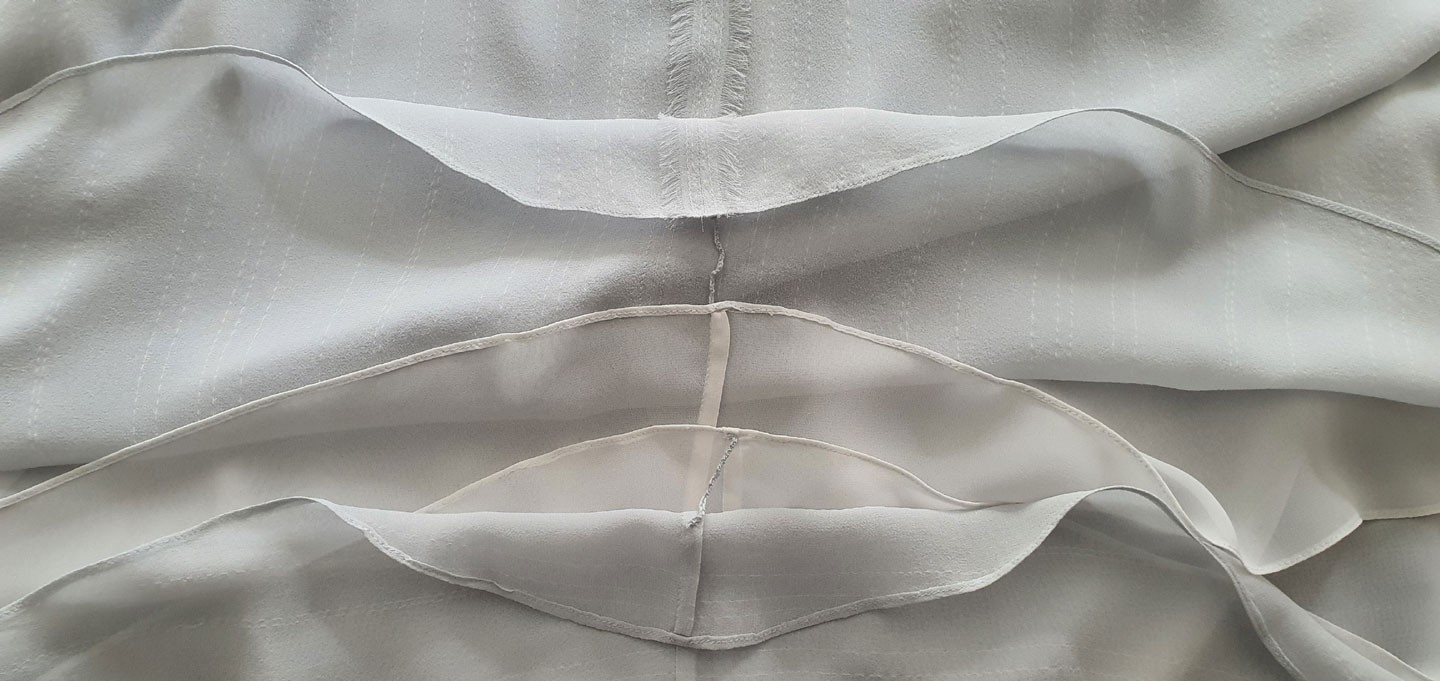 MAGASCHONI SILK SKIRT PALE BLUE FULLY LINED size 10 – NWT
