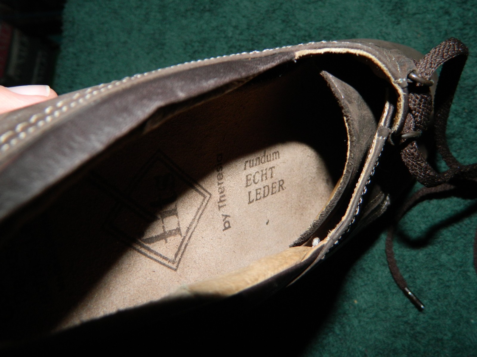NIB FITS BY THERESIA Brown Nubuck Suede Leather Oxford Size 6