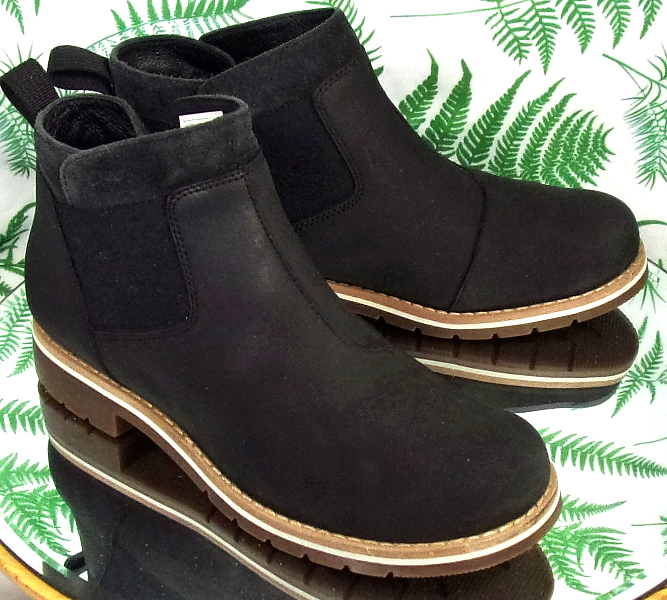 CHACO CATALUNA EXPLORER BLACK LEATHER FASHION ANKLE BOOTS SHOES US WOMENS SZ 7