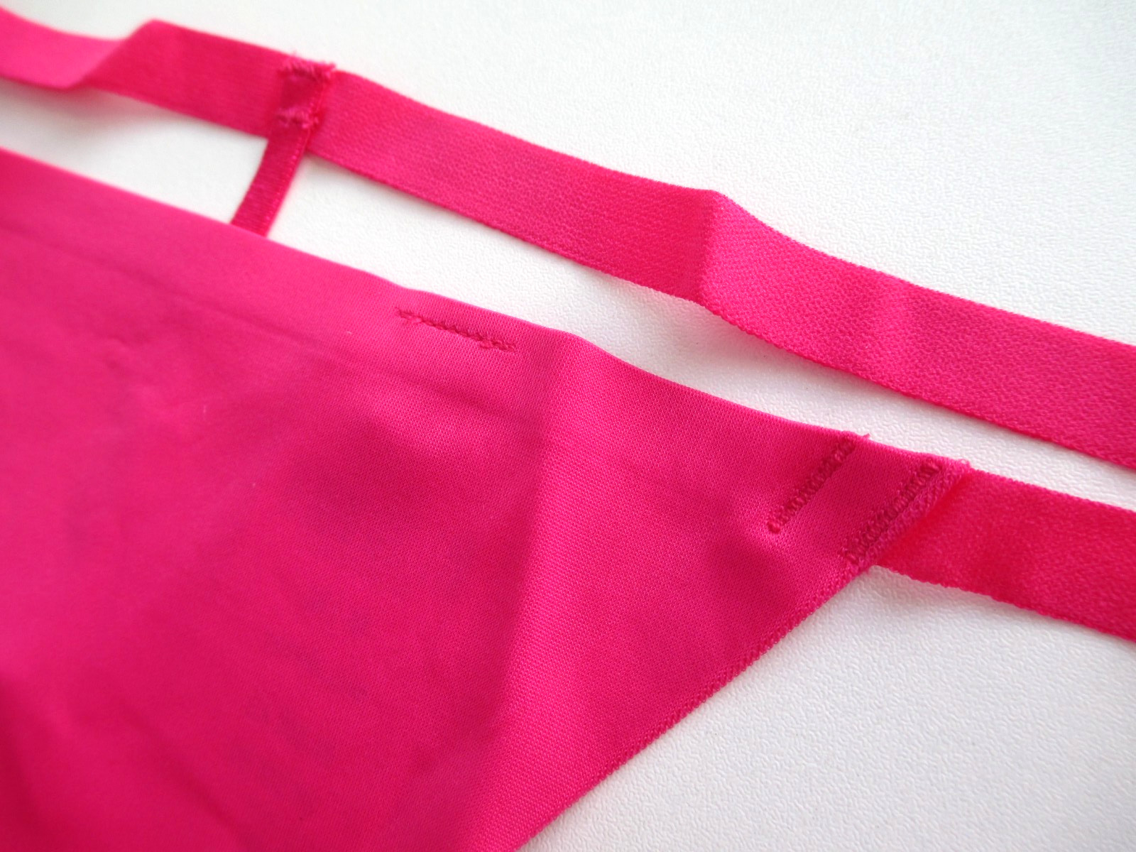VICTORIA’S SECRET PINK No Show V-String Thong Panty M L XL Pink NWT VS