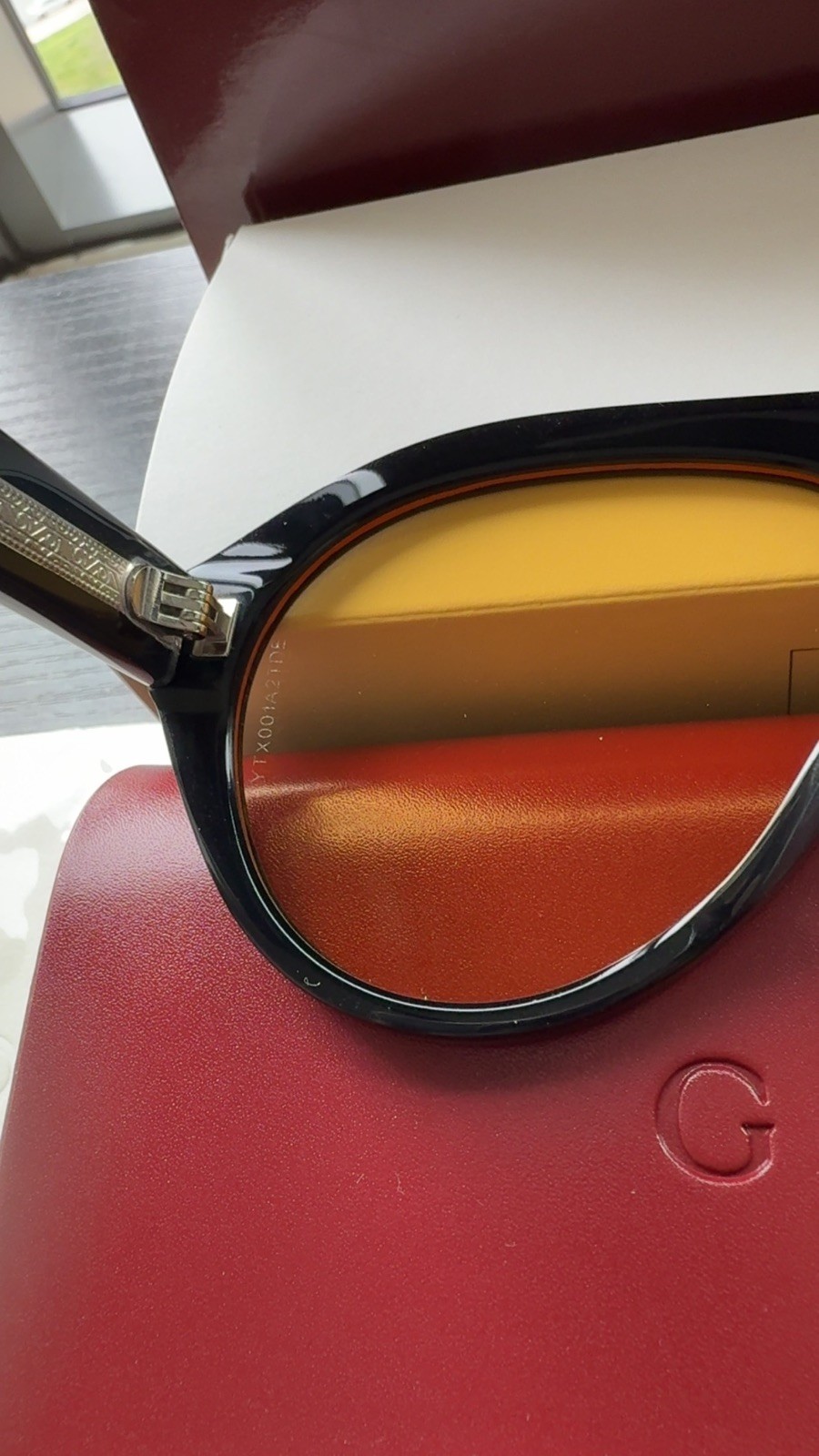 Gucci GG0479S Unisex Aviator Acetate Sunglasses Black Yellow Men And Women