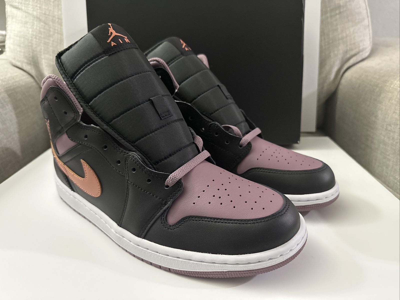 Jordan 1 Mid Black Sky J Orange Men’s Size 11.5 Casual Shoes FB9911-008 New