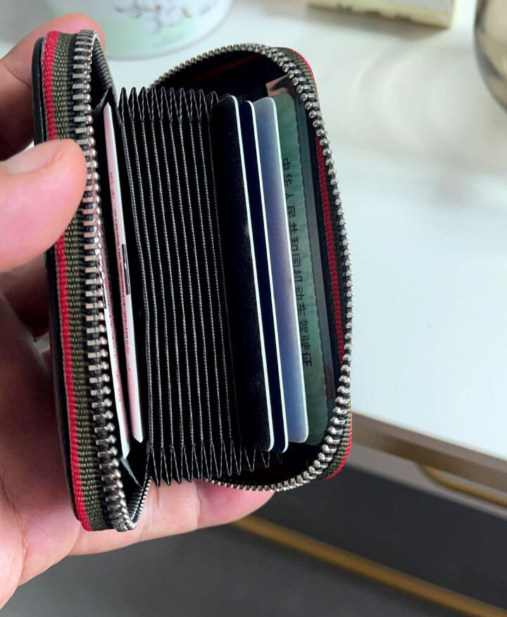 RFID Blocking Women’s Genuine Leather Wallet Credit Card Holder Zipper Pocket
