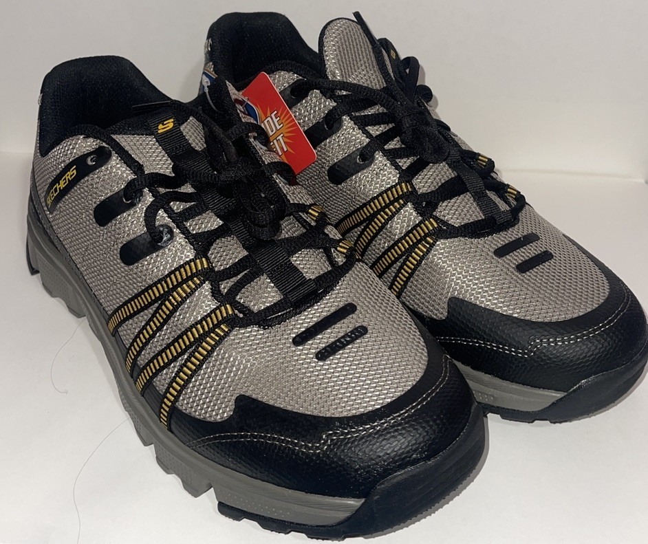 Skechers Memory Foam Wide Fit Men’s 9.5W Tan Black Walking Comfort Sneakers