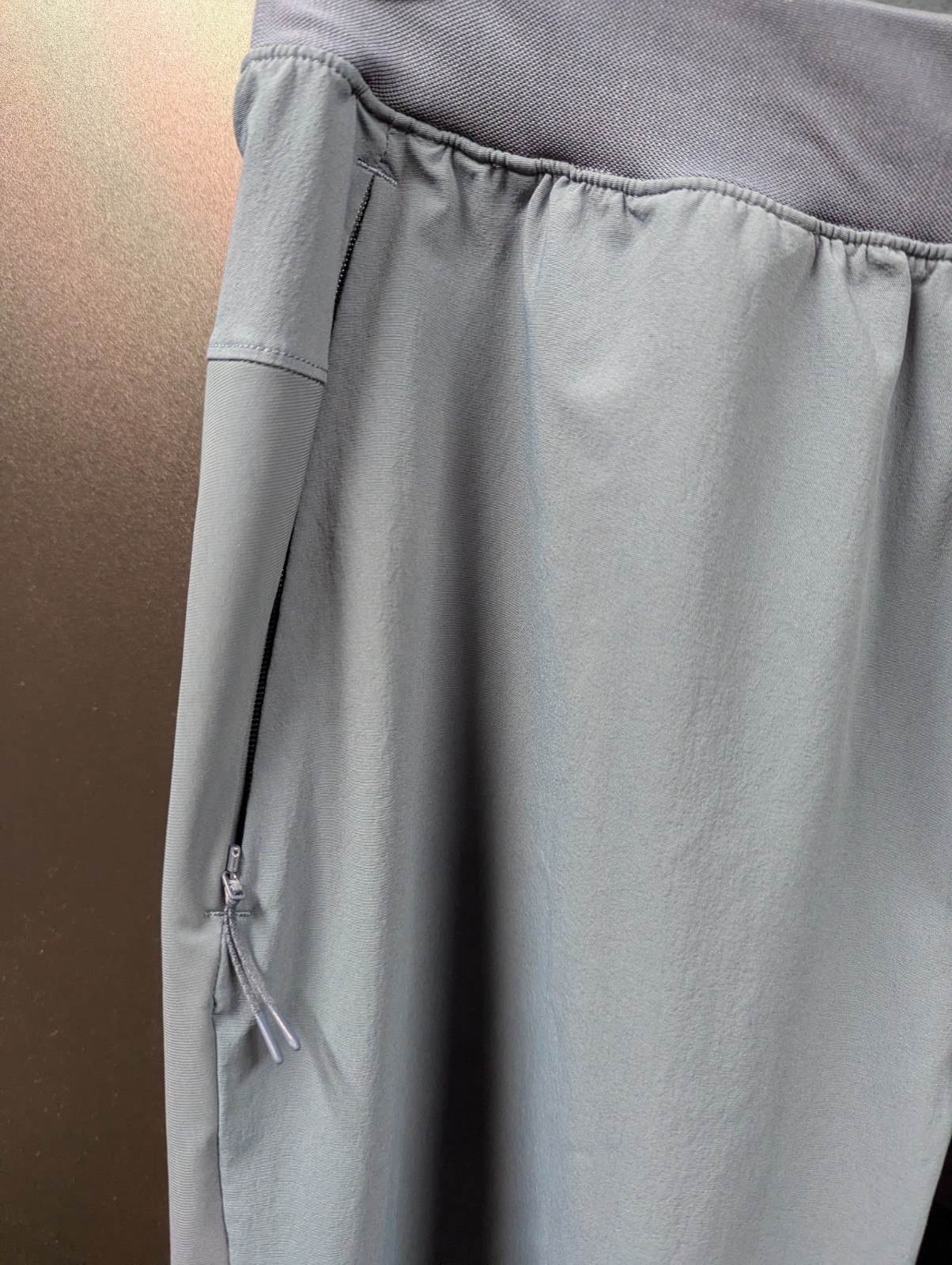 X2 Lululemon Jogger/Leggings Sz S 1 Ta 1 blue. See Pics