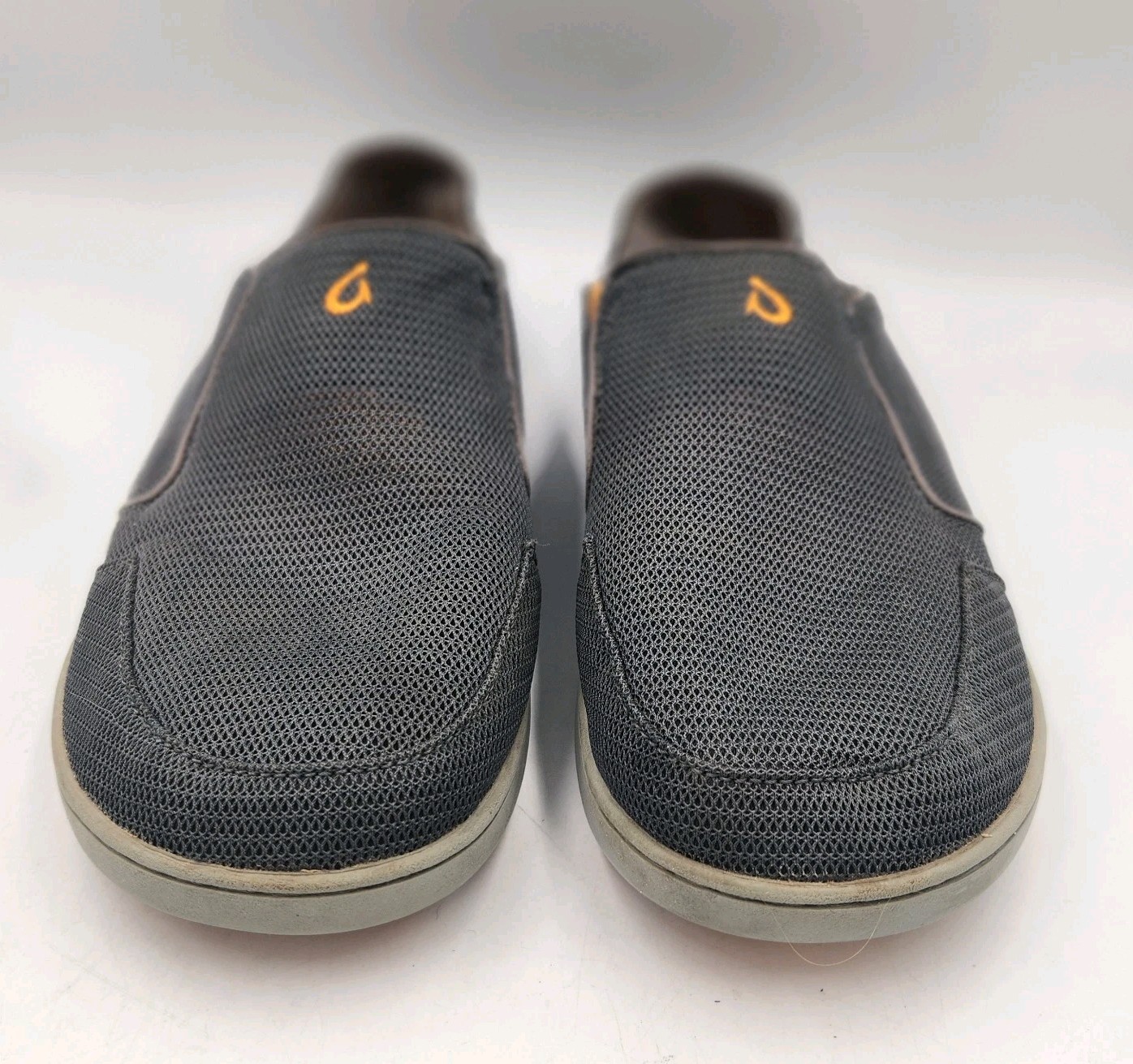 Olukai Nohea Slip On Mesh Shoe Mens 9.5 Charcoal Grey Orange