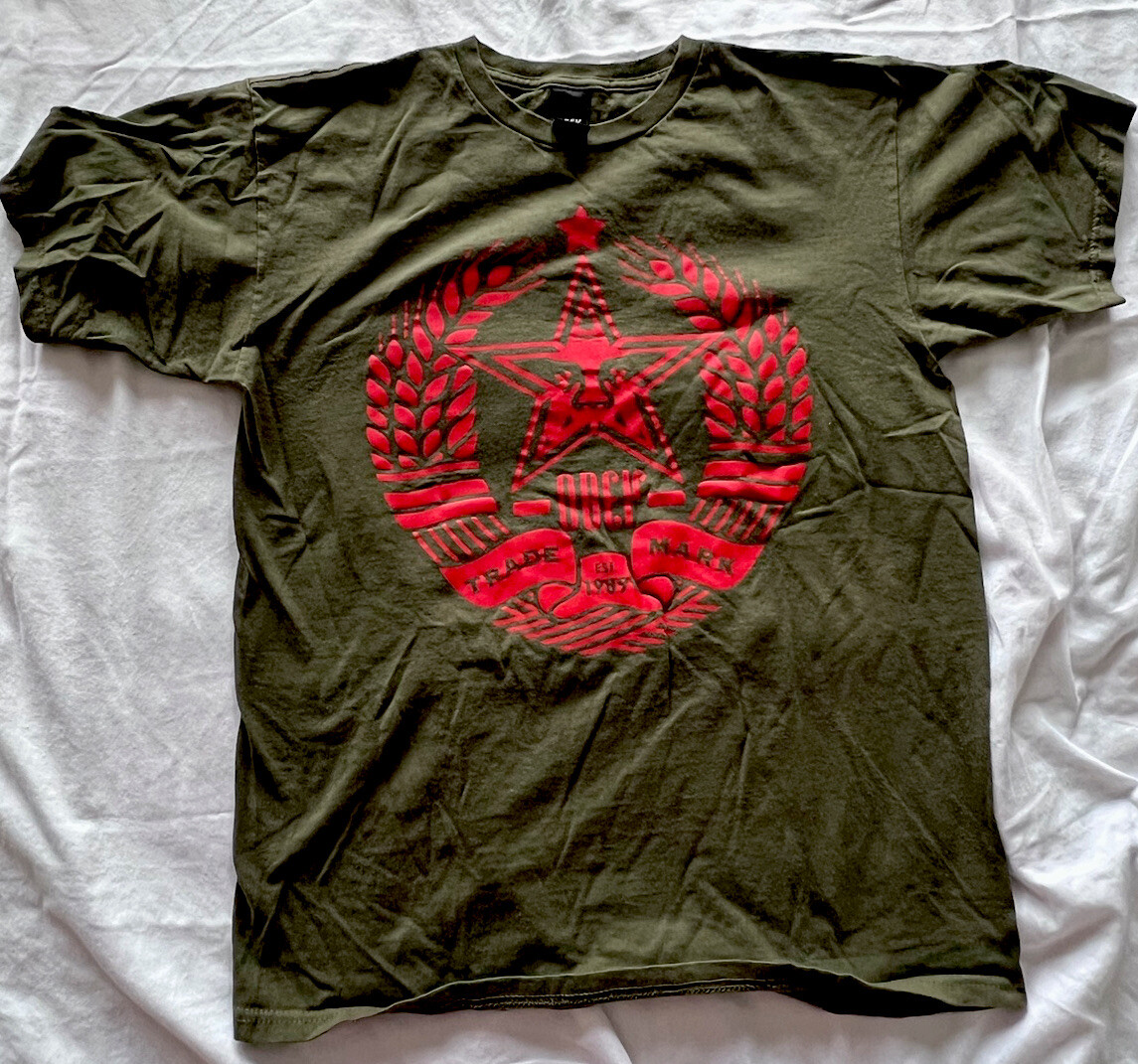 Obey Worldwide Trade Mark Wreath Logo Star Andre Army Green T Shirt Size M