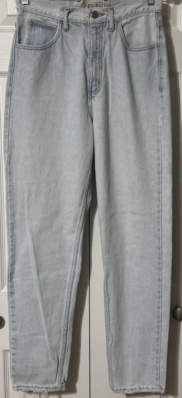 Guess Jeans Women’s Vintage 1050 High Rise Tapered Mom Style Jeans SZ 31 (27×30)