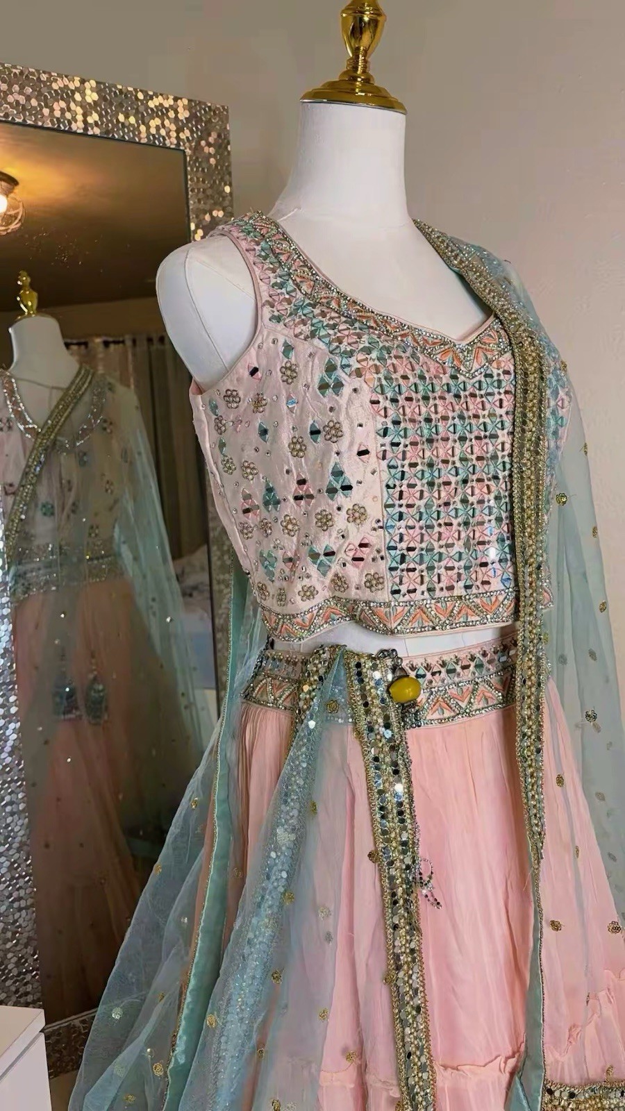 Women’s Pink Mirror Work Choli with Net Dupatta, Kurtas/Kurti Style