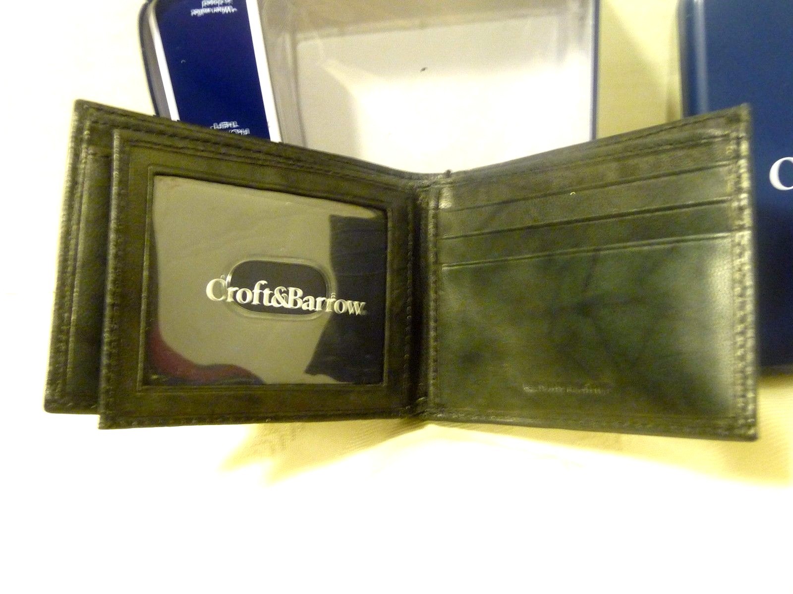 CROFT & BARROW BLACK LEATHER X-CAPACITY SLIM FOLD WALLET NEW IN BOX WITH TAGS